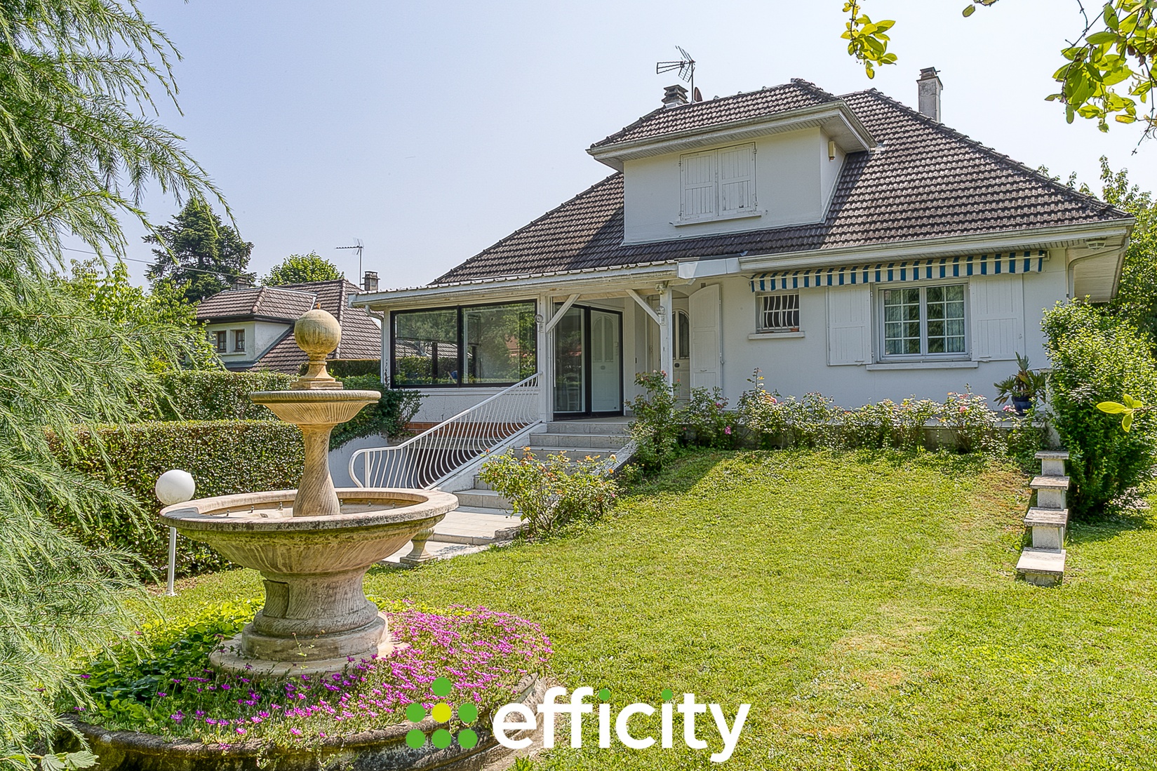 Achat immobilier Maison 7 pièces  175m2 à Nivolas-Vermelle (38300) - Photo n°1