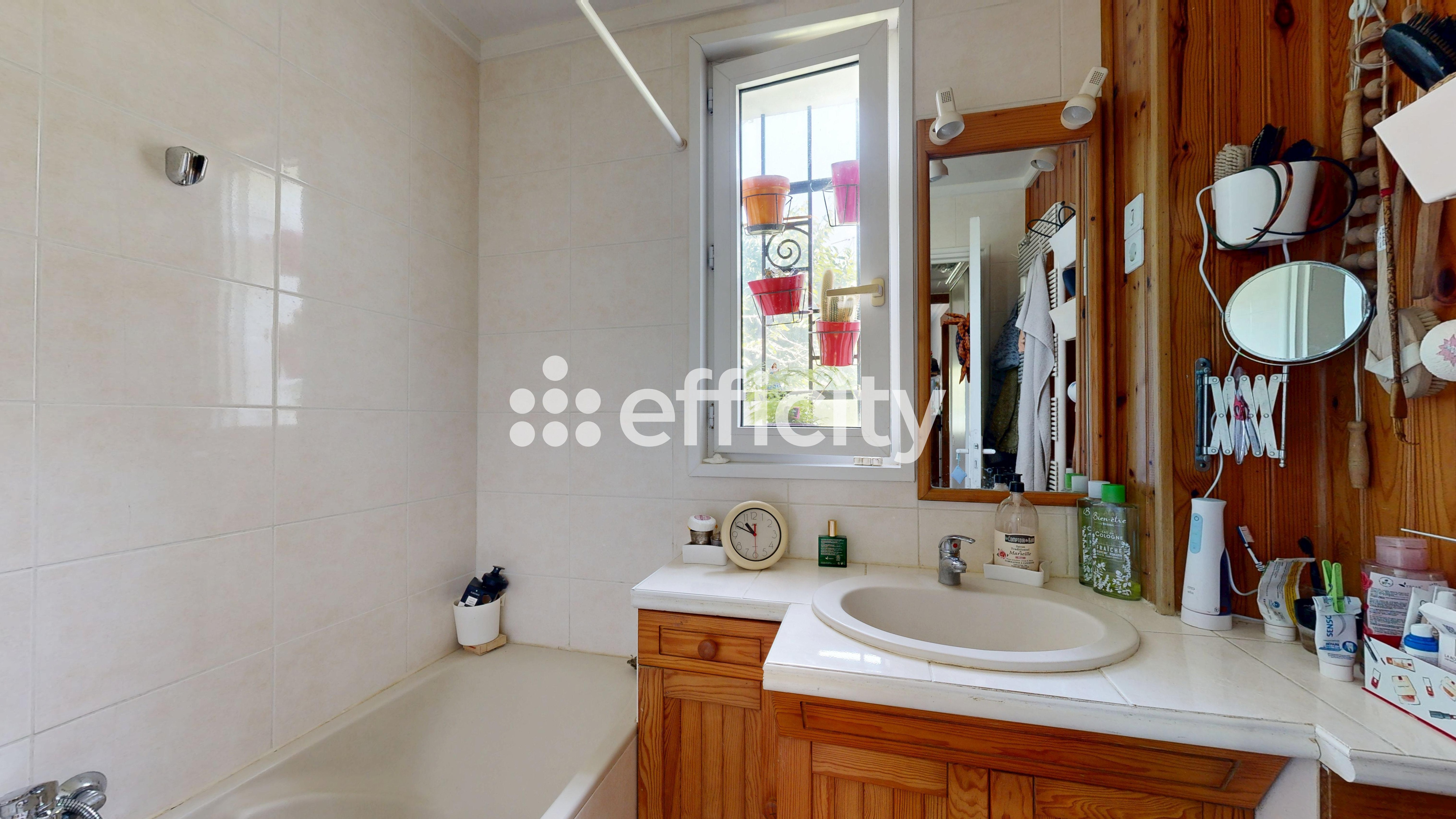 Achat immobilier Maison 6 pièces  150m2 à Cahors (46000) - Photo n°10