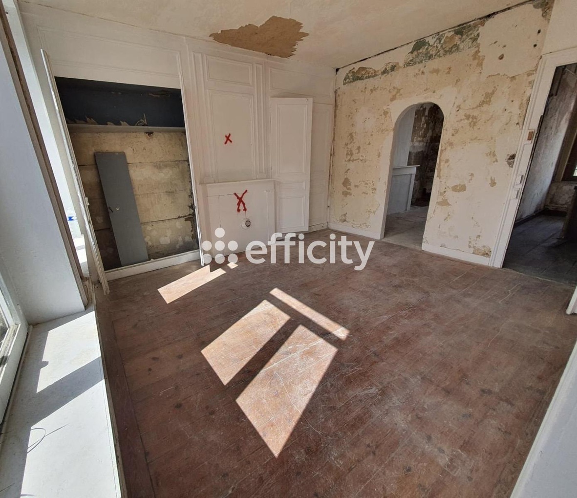 Achat immobilier Immeuble 6 pièces  162m2 à Lille (59000) - Photo n°1