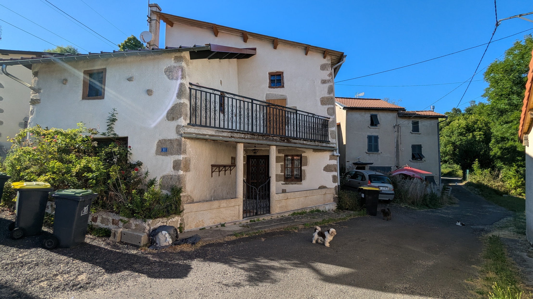 maison 3 pièces - 75m2 à Saint-Rémy-sur-Durolle (63550)