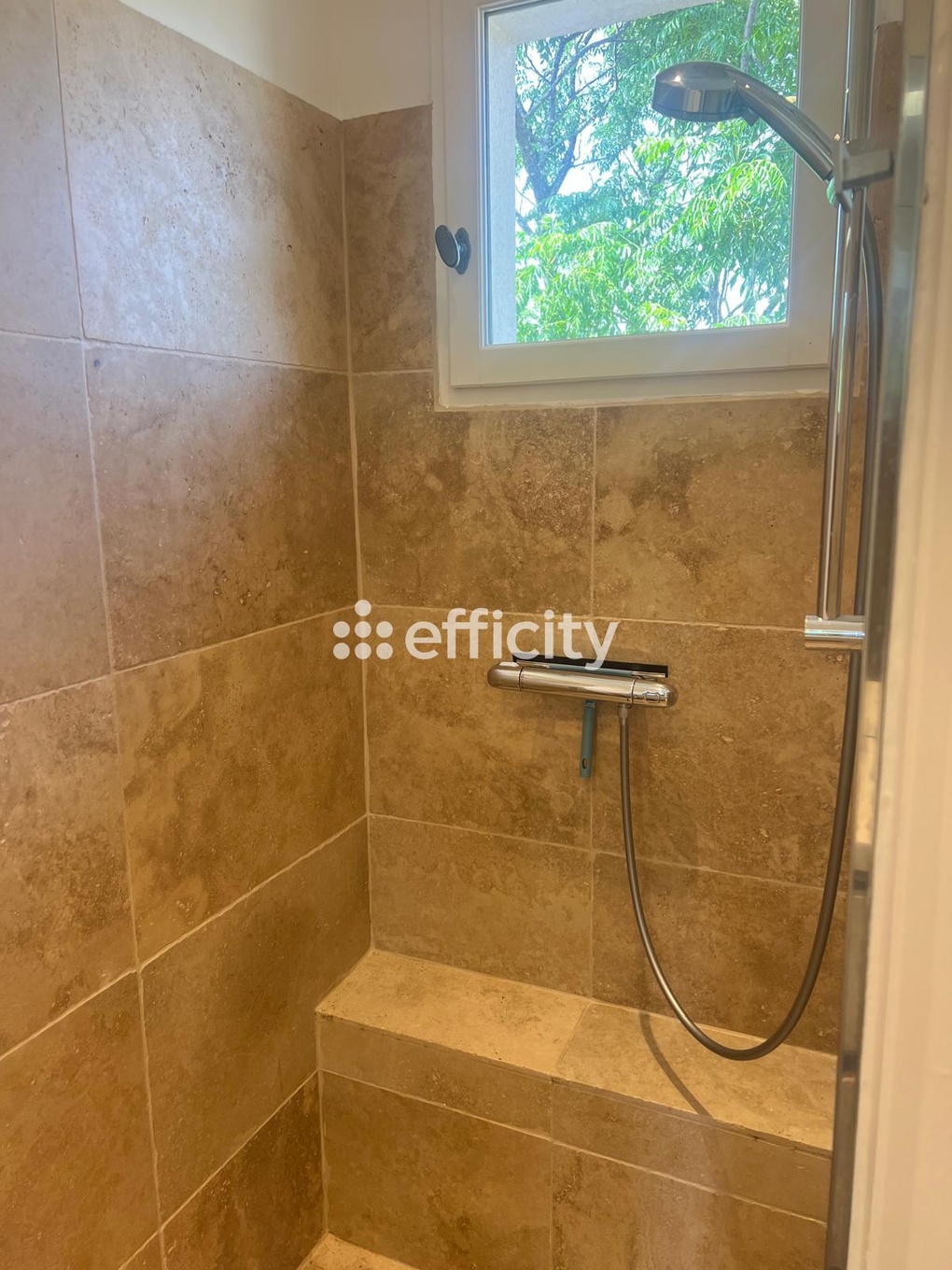 Achat immobilier Maison 4 pièces  80m2 à Grimaud (83310) - Photo n°10