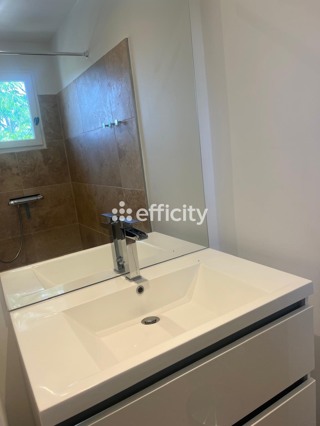 Achat immobilier Maison 4 pièces  80m2 à Grimaud (83310) - Photo n°11