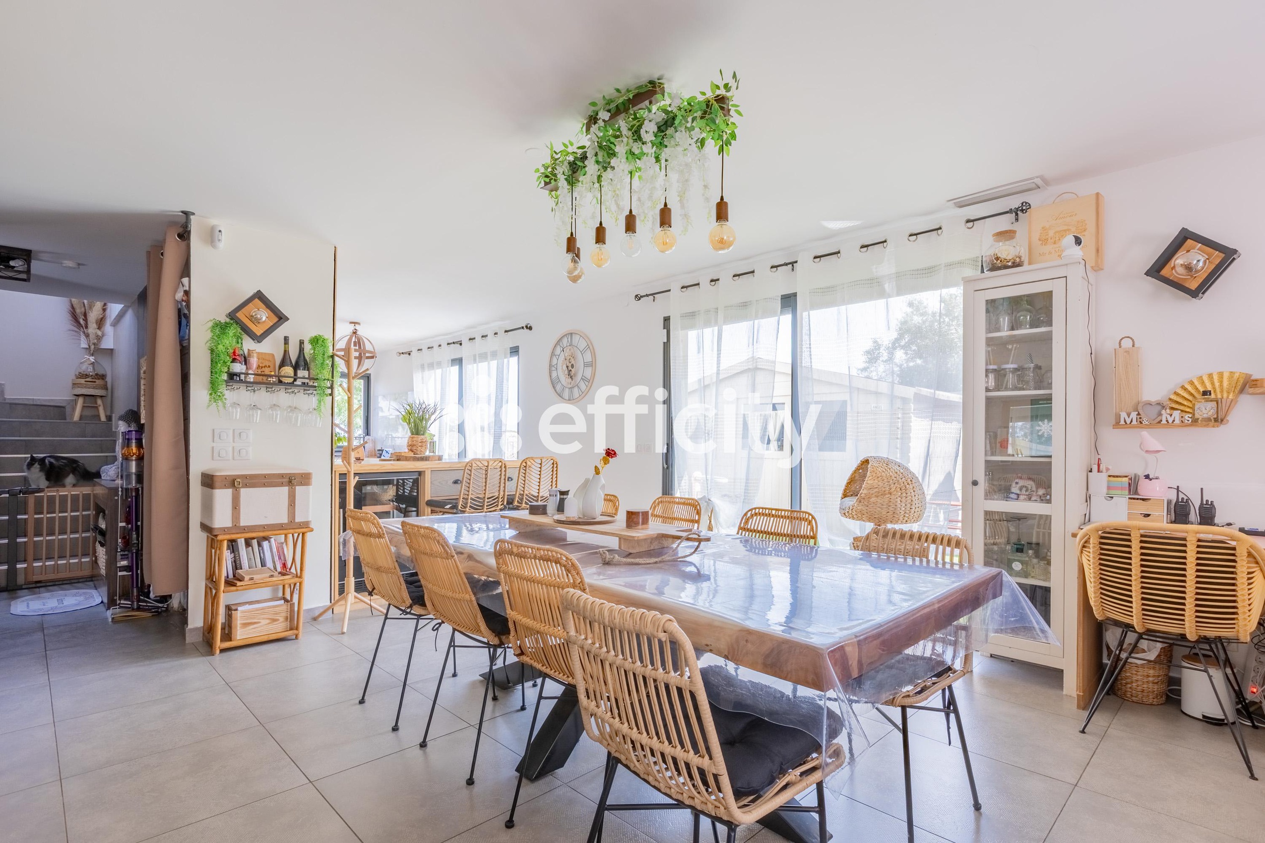 Achat immobilier Maison 5 pièces  125m2 à Cournonsec (34660) - Photo n°8