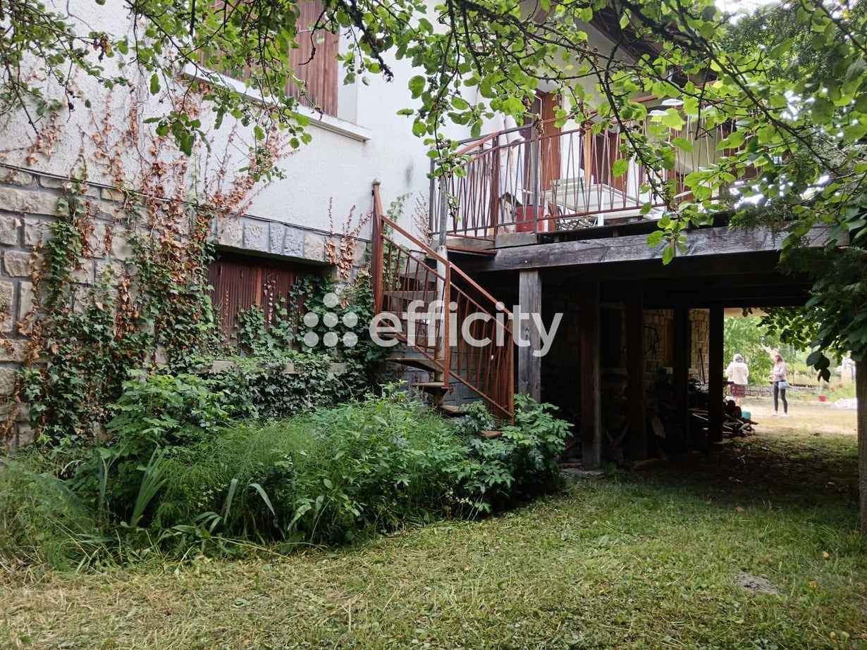 Achat immobilier Maison 9 pièces  160m2 à La Canourgue (48500) - Photo n°12