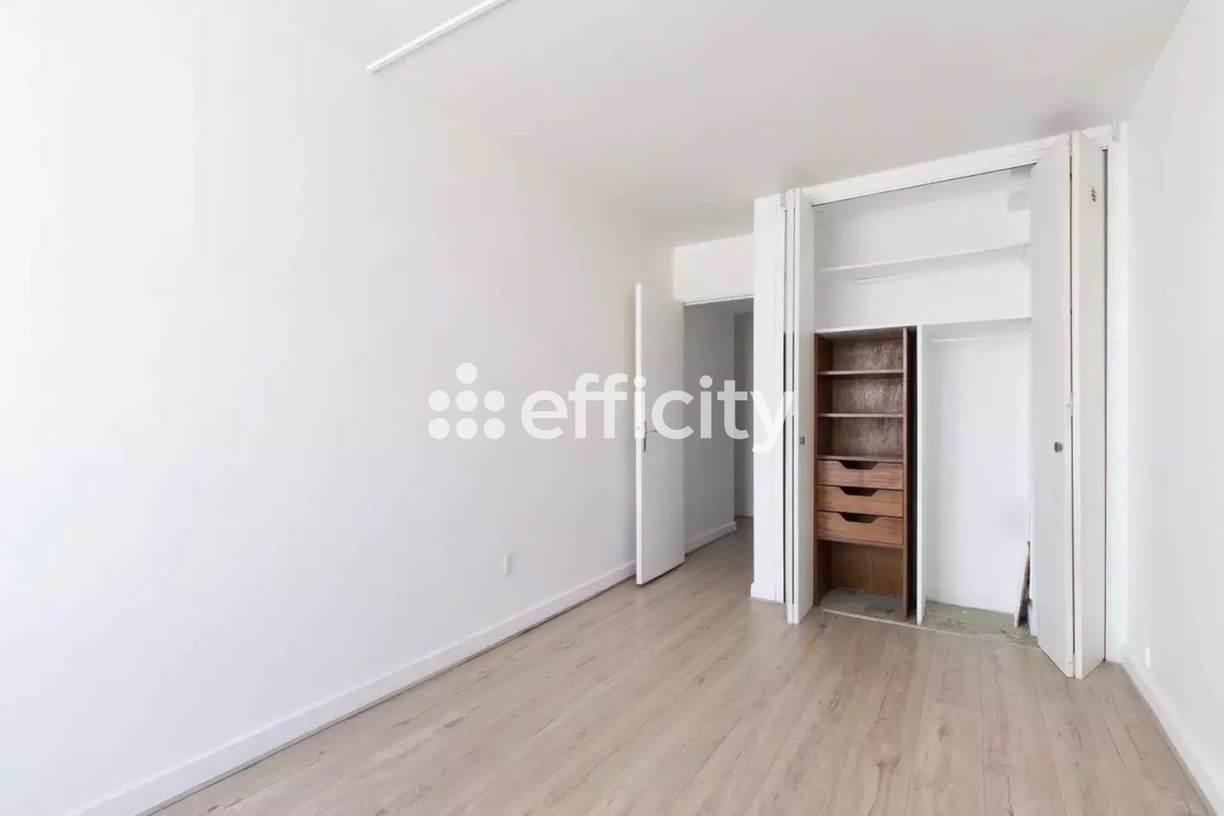 Achat immobilier Appartement 2 pièces  55m2 à Paris (75012) - Photo n°6
