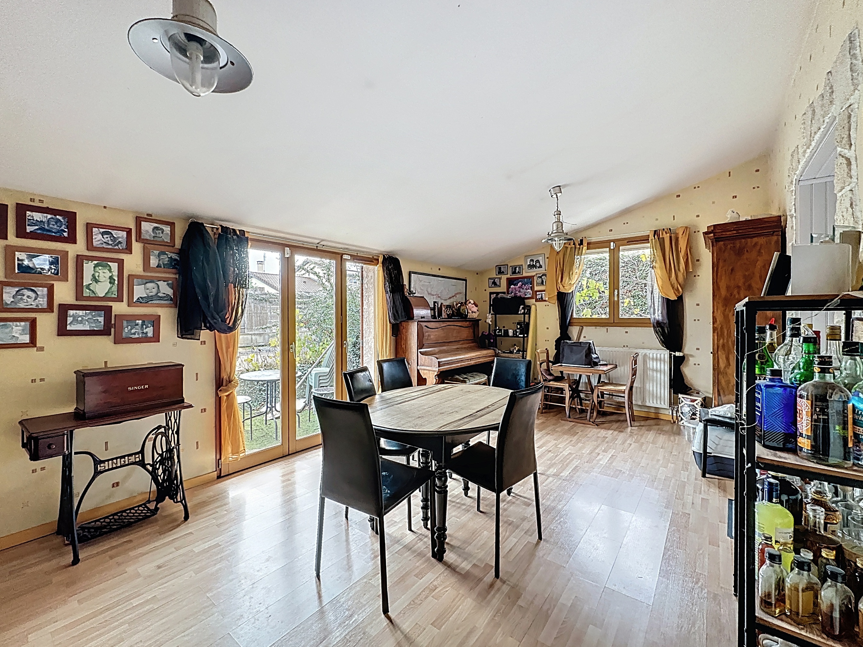 Achat immobilier Maison 8 pièces  160m2 à Mions (69780) - Photo n°5