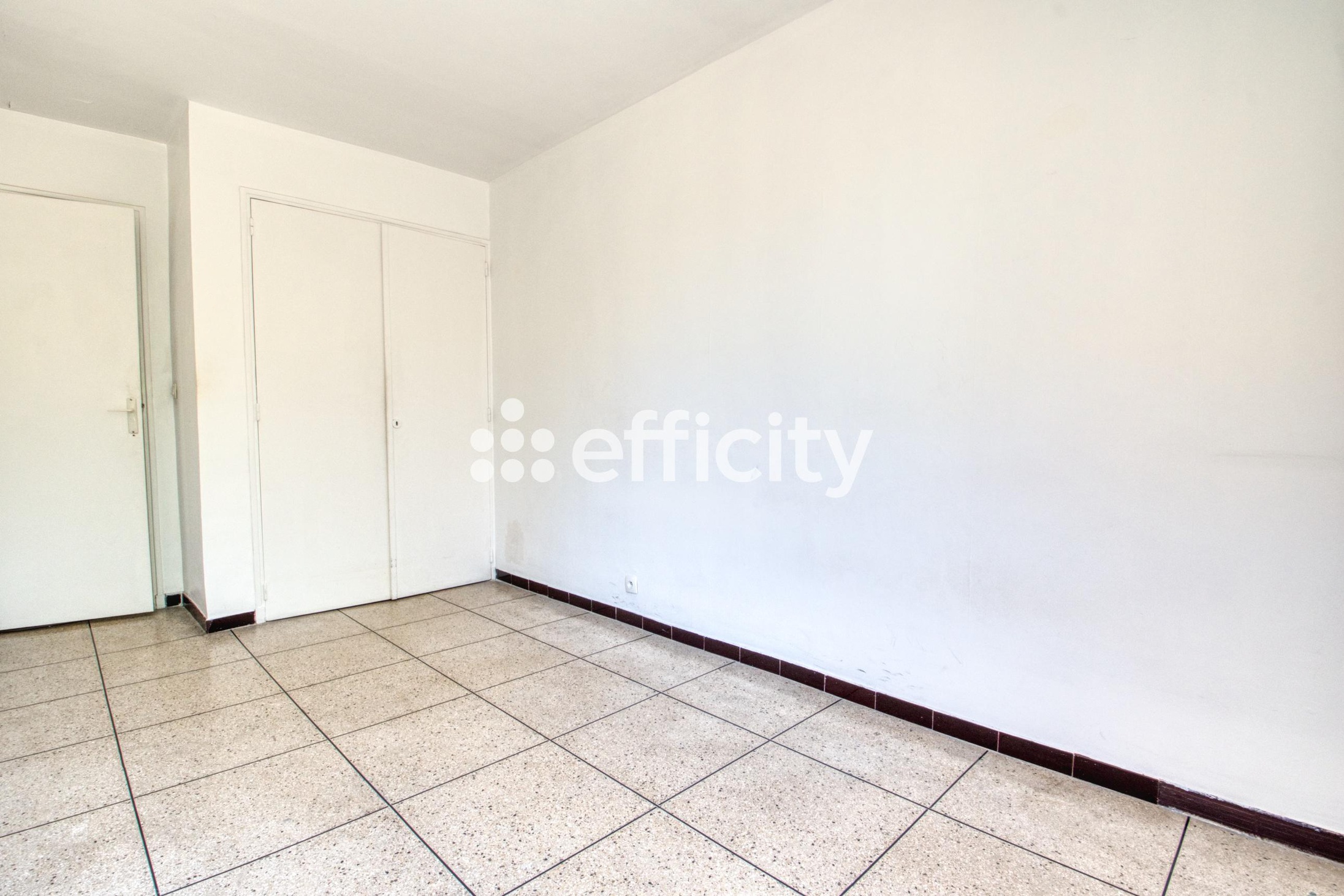 Achat immobilier Appartement 3 pièces  60m2 à Marseille (13012) - Photo n°7
