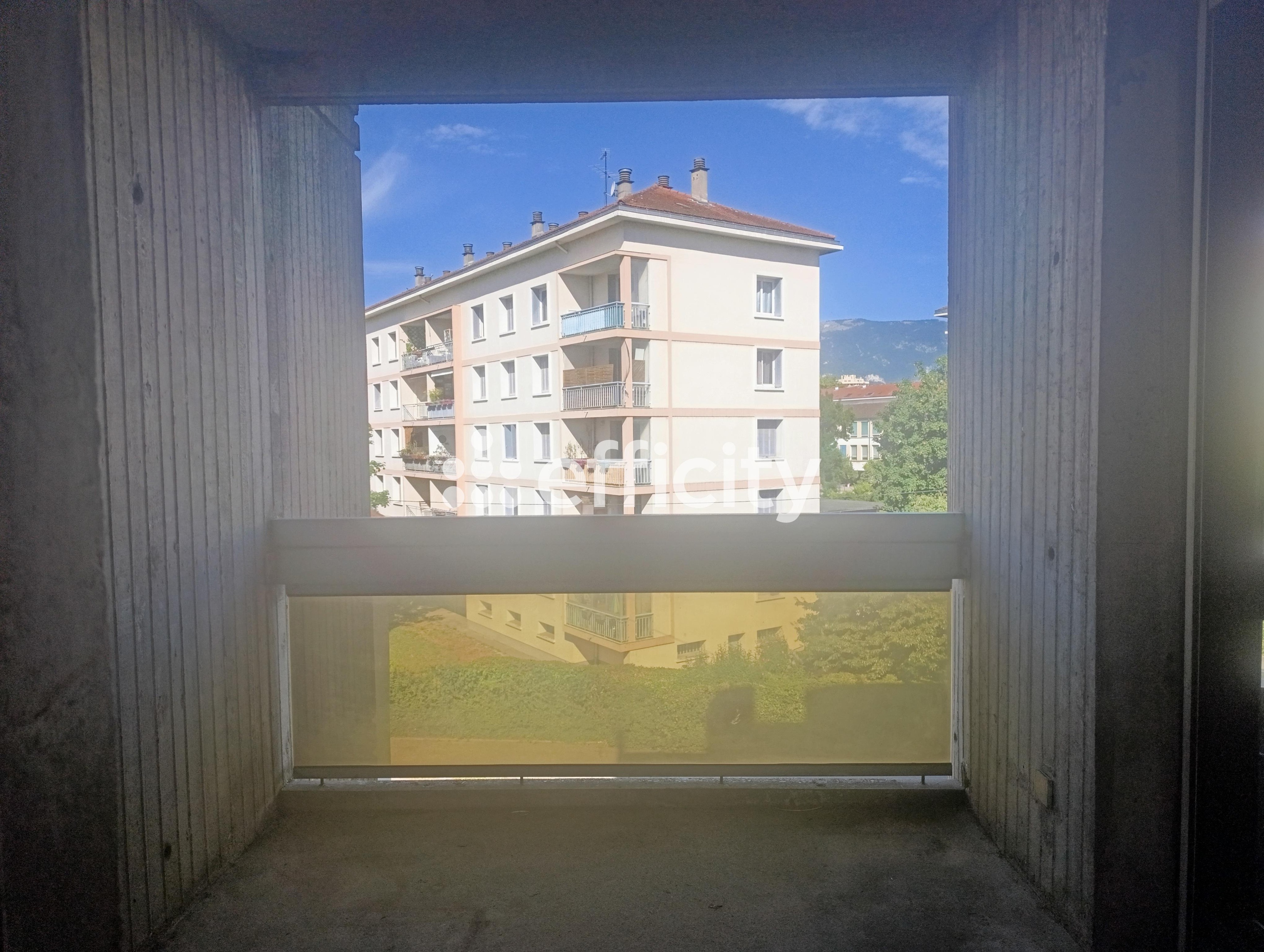 Achat immobilier Appartement 2 pièces  43m2 à Grenoble (38100) - Photo n°8