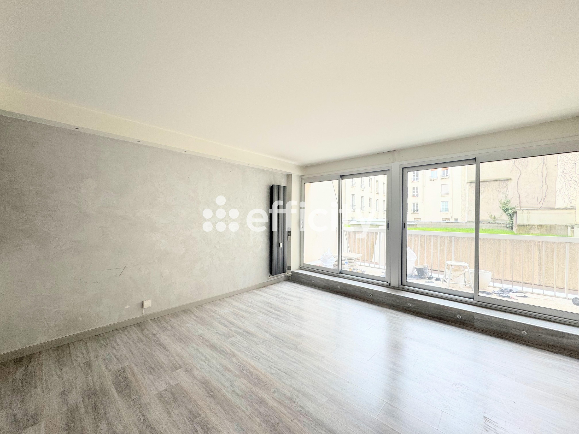 appartement 2 pièces - 46m2 à Paris (75010)