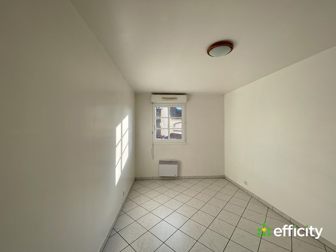 Achat immobilier Appartement 2 pièces  48m2 à Épernon (28230) - Photo n°5