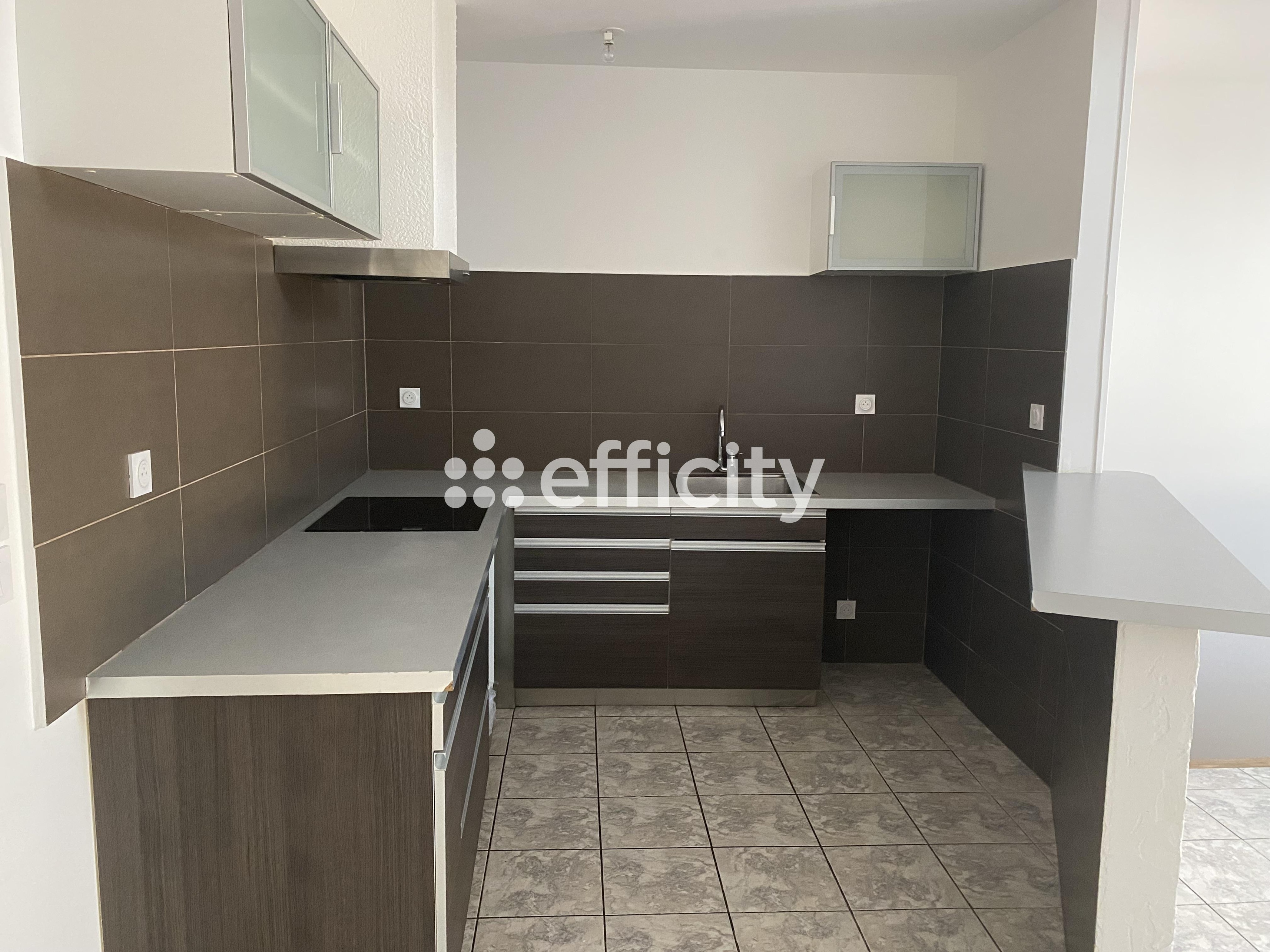 Achat immobilier Appartement 3 pièces  78m2 à Salon-de-Provence (13430) - Photo n°4