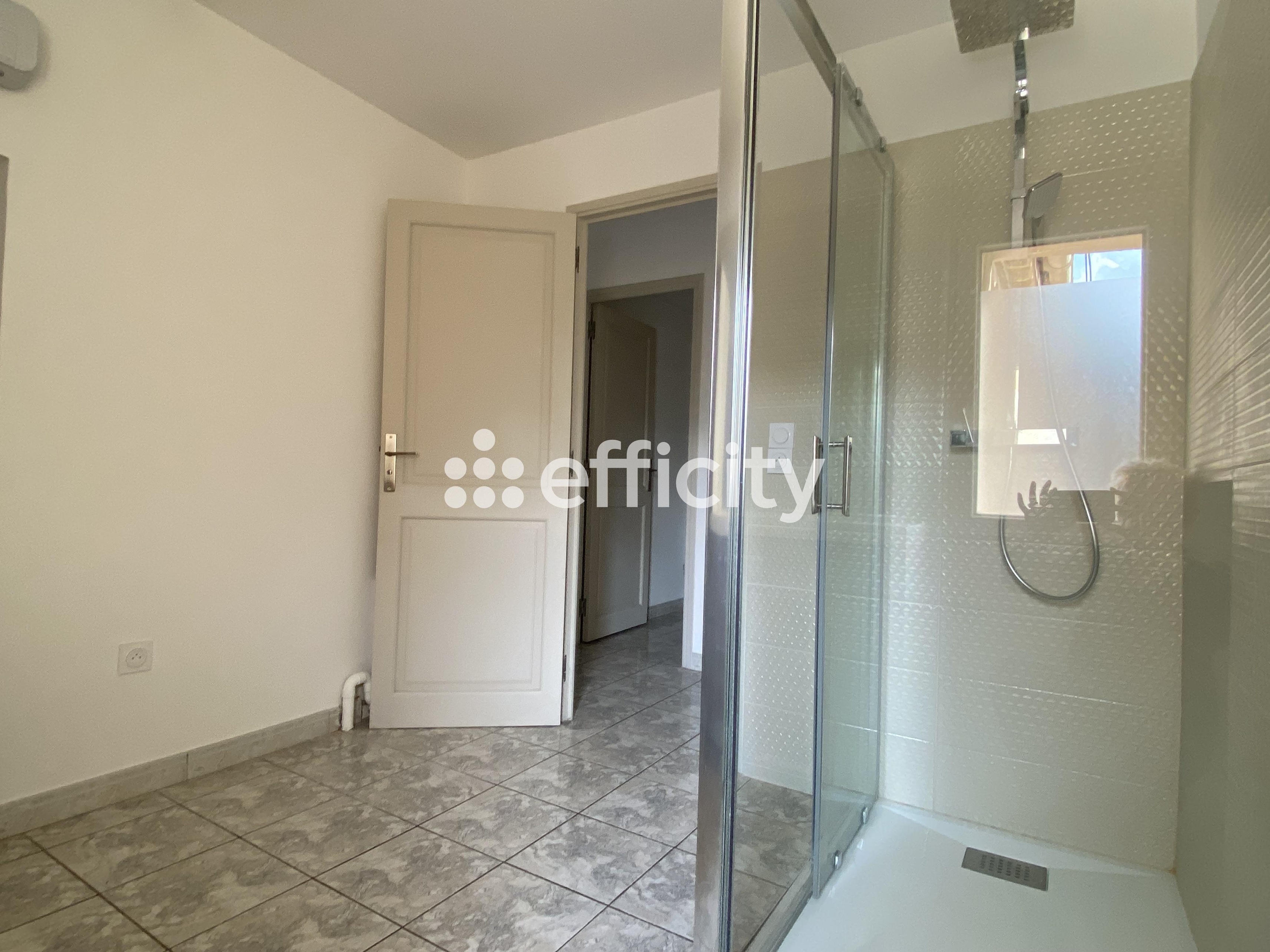 Achat immobilier Appartement 3 pièces  78m2 à Salon-de-Provence (13430) - Photo n°8