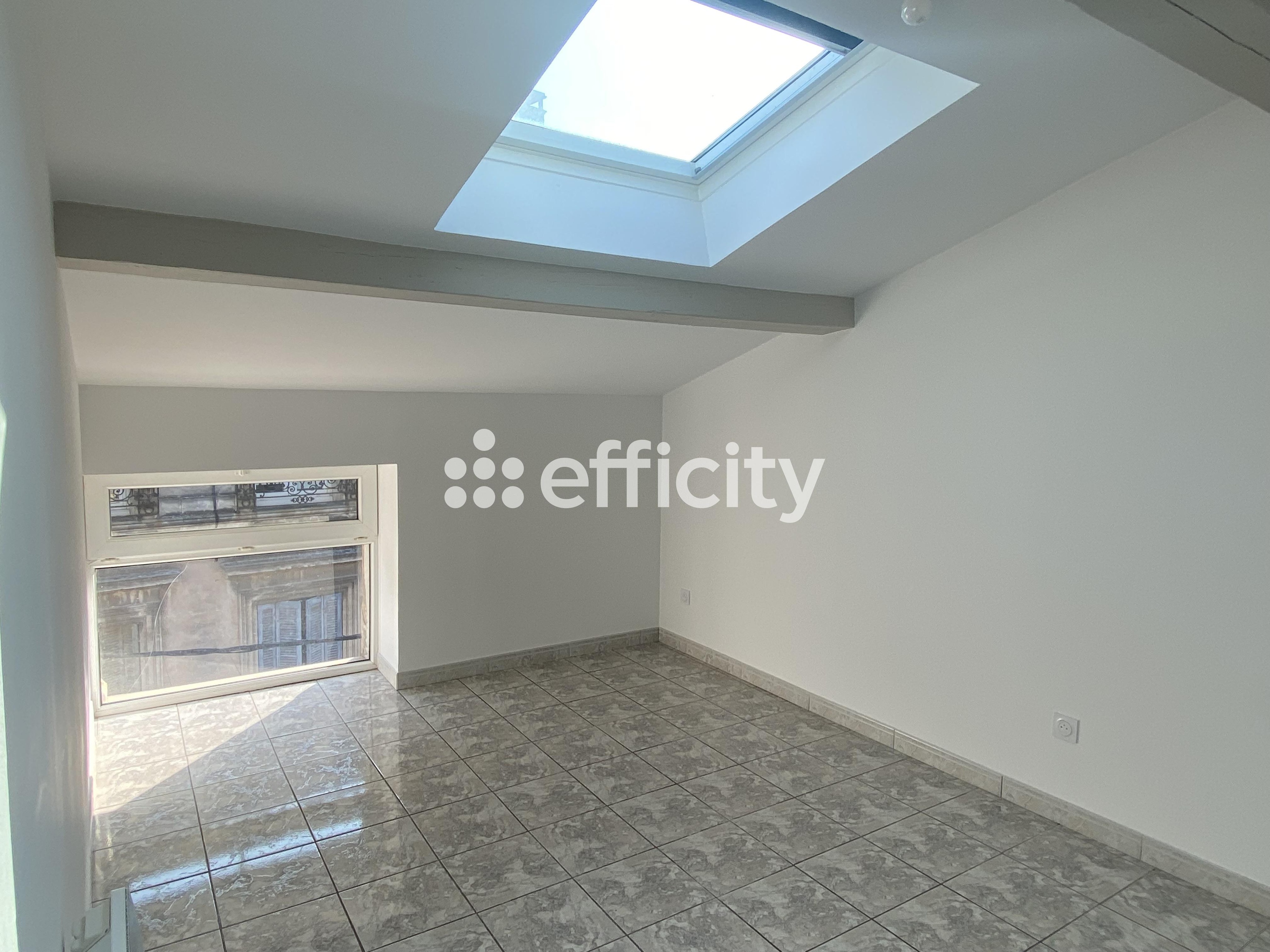 Achat immobilier Appartement 3 pièces  78m2 à Salon-de-Provence (13430) - Photo n°9