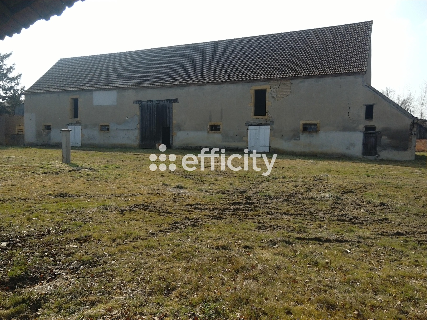 maison 8 pièces - 240m2 à Pierrefitte-sur-Loire (03470)