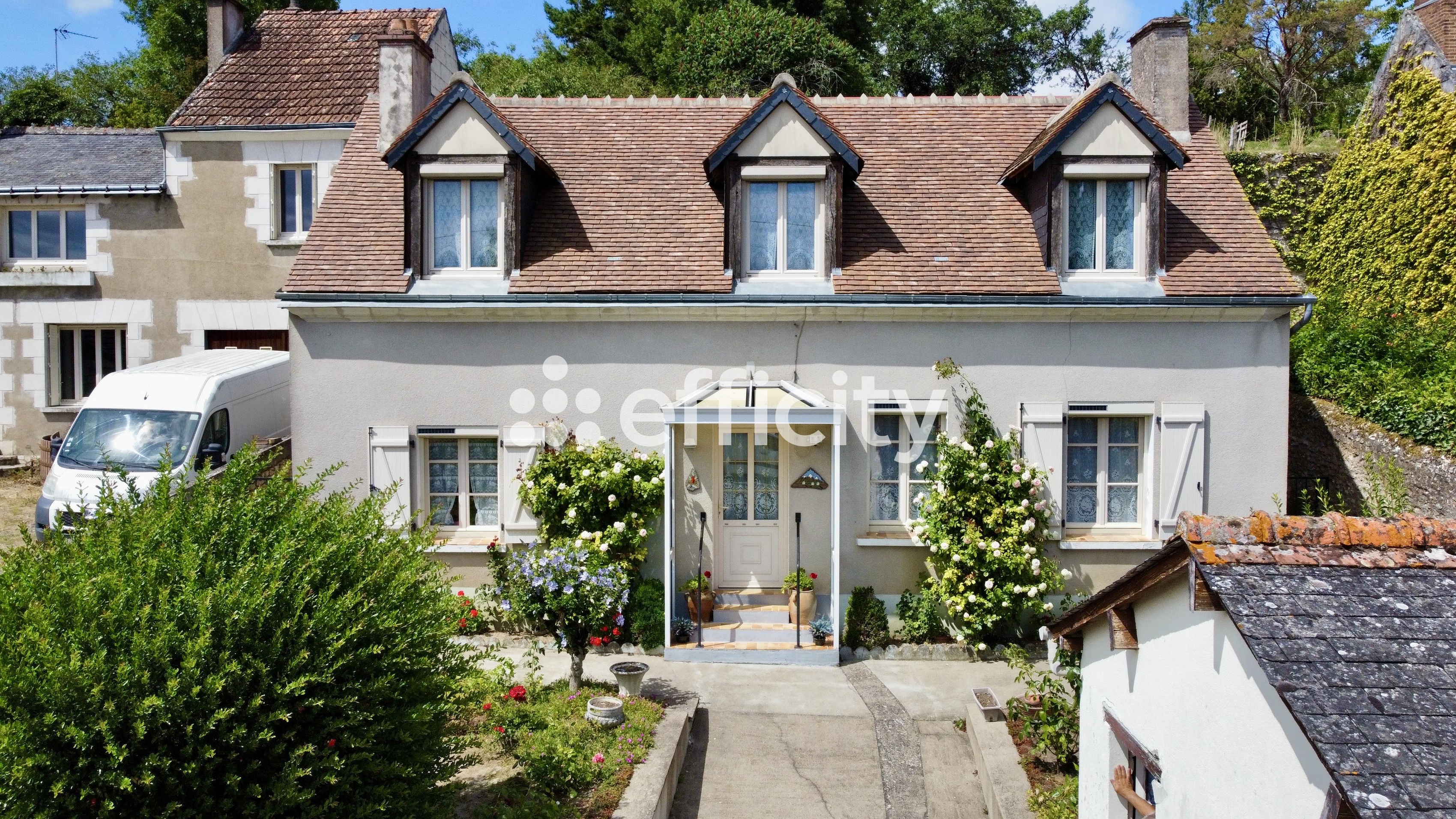 Achat immobilier Maison 5 pièces  86m2 à Chisseaux (37150) - Photo n°1
