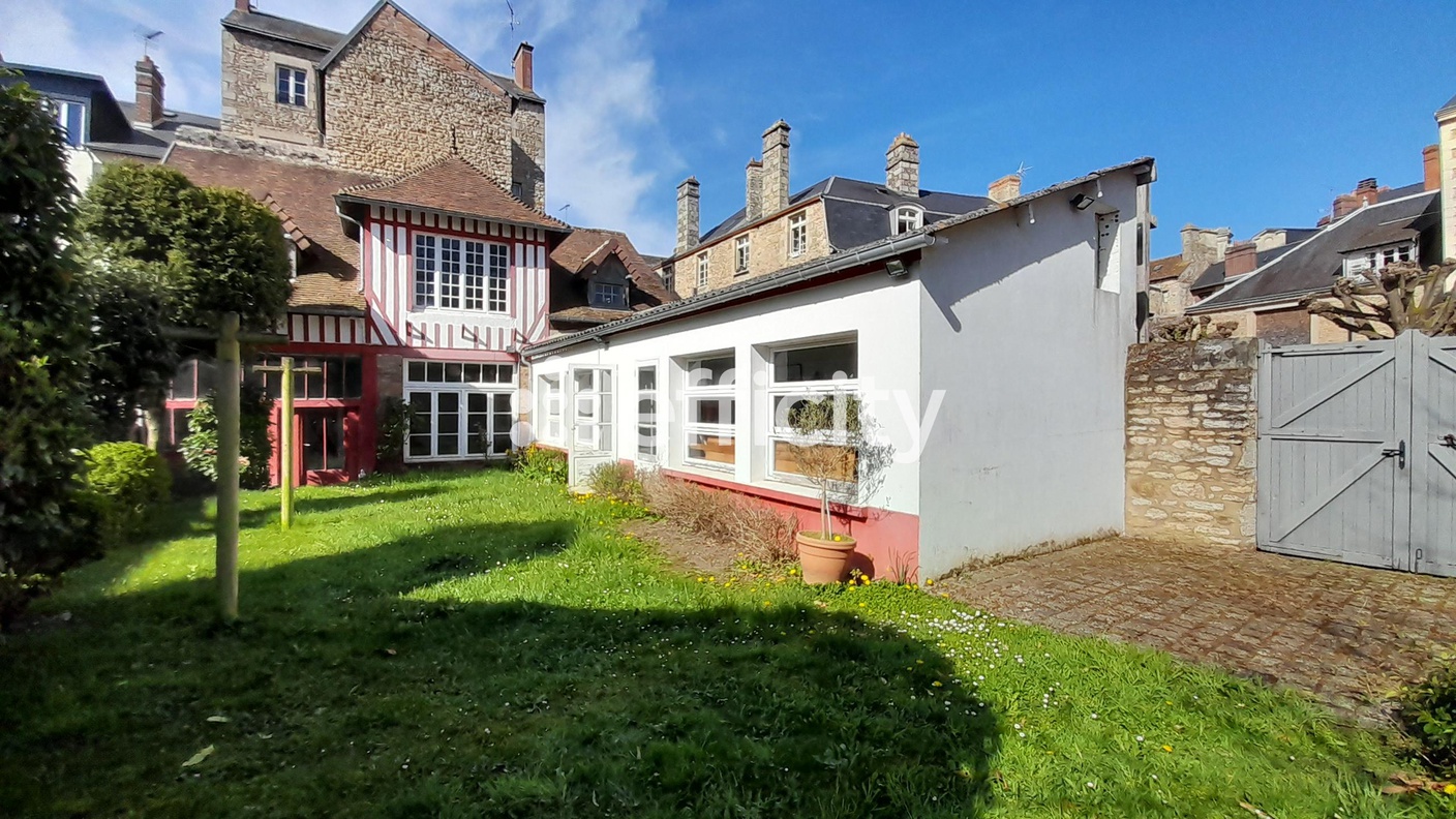 immeuble  - 381,3m2 à Alençon (61000)