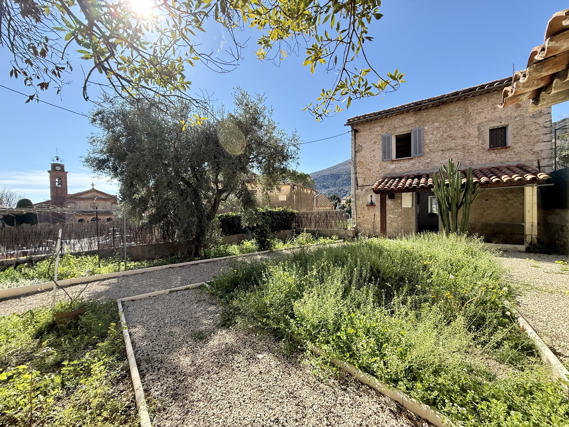 maison 5 pièces - 75m2 à Grasse (06520)