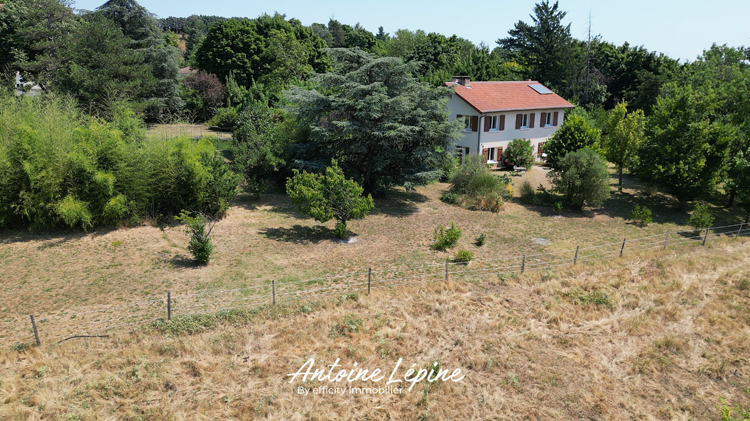 maison 9 pièces - 182,0m2 à Charly (69390)