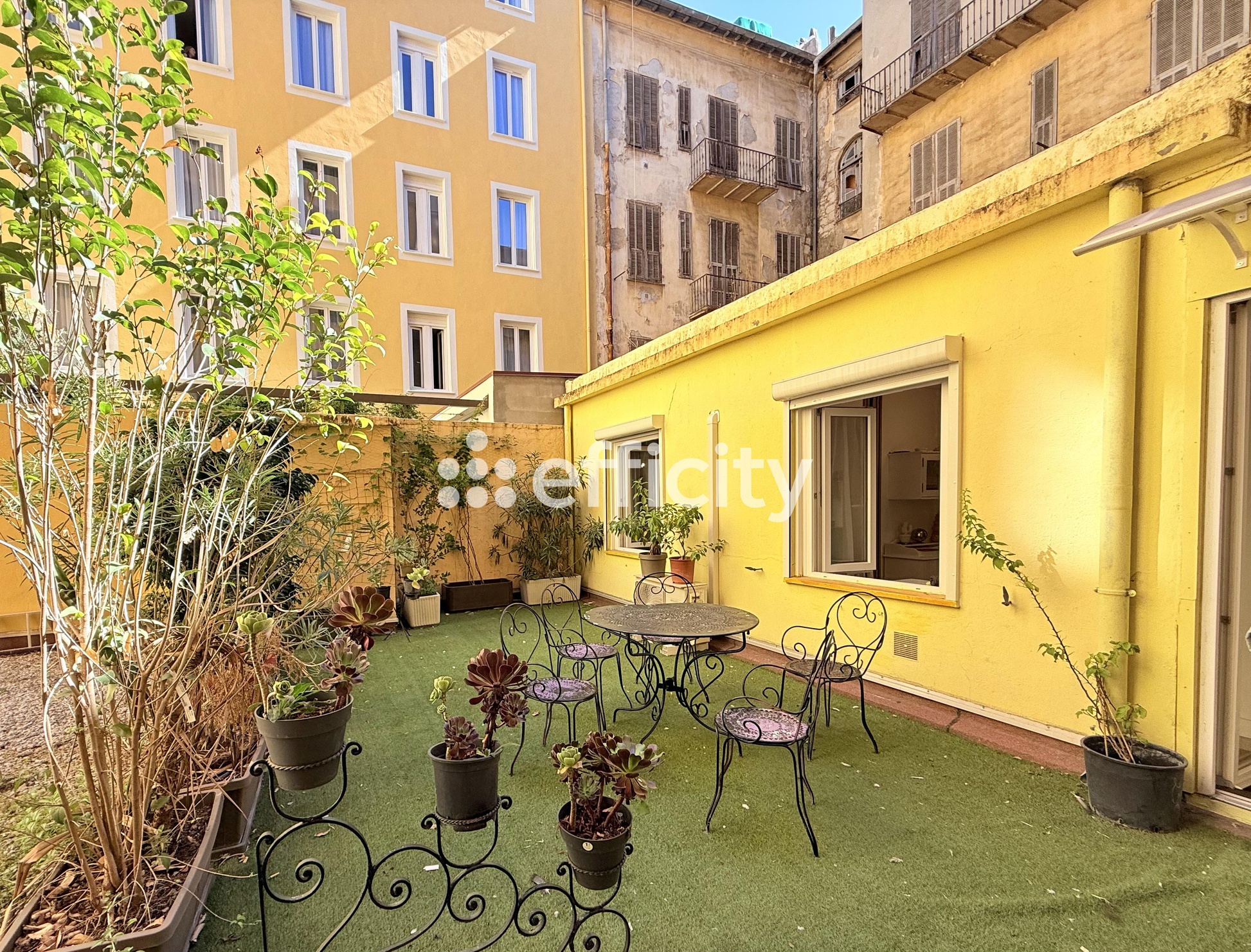 appartement 1 pièces - 24m2 à Nice (06000)