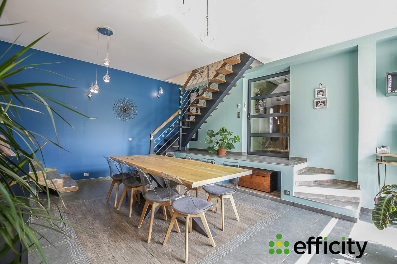 Achat immobilier Maison 6 pièces  185m2 à Thoiry (78770) - Photo n°1