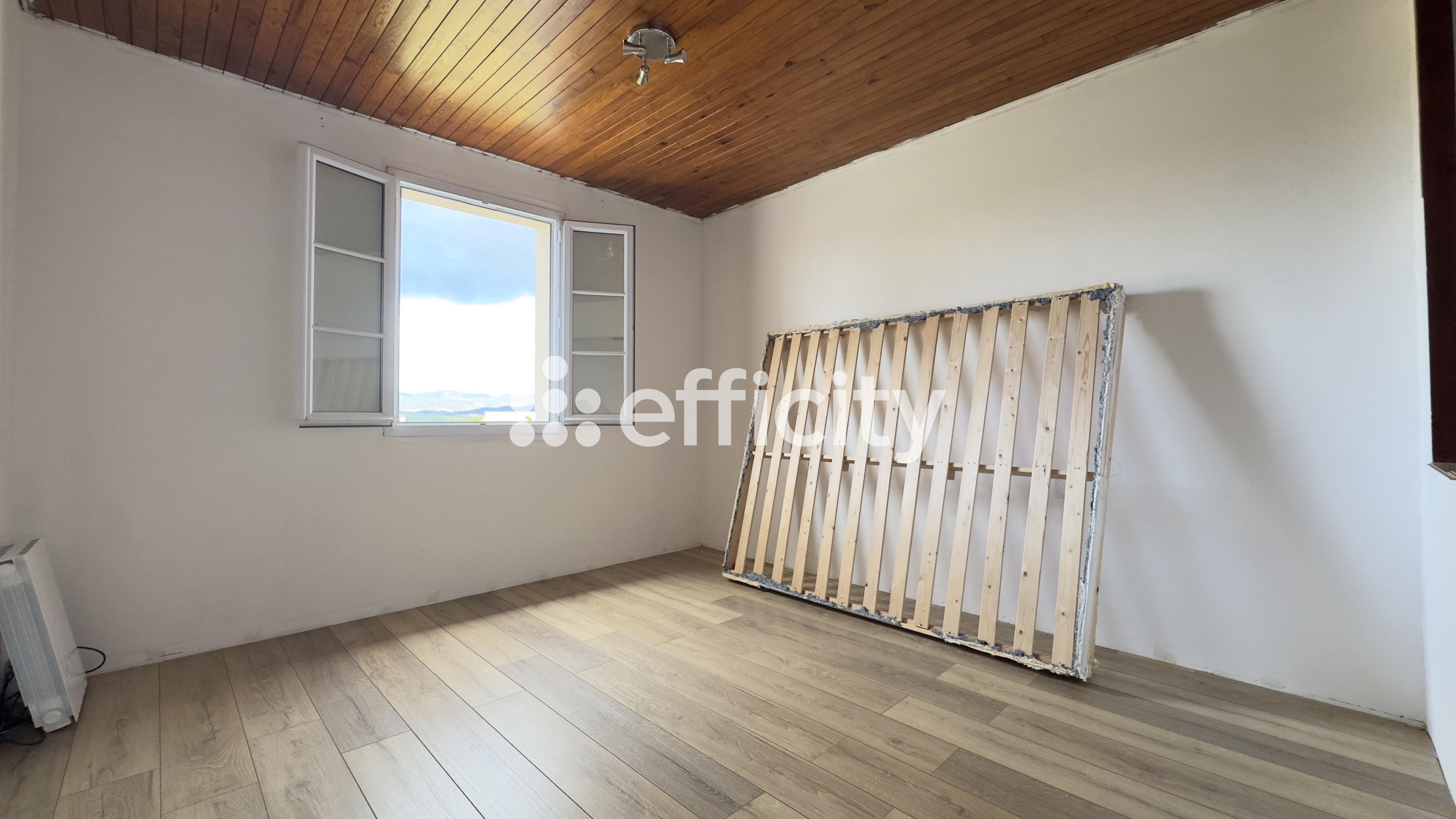 Achat immobilier Maison 8 pièces  150m2 à Saint-Barthélemy-le-Plain (07300) - Photo n°7