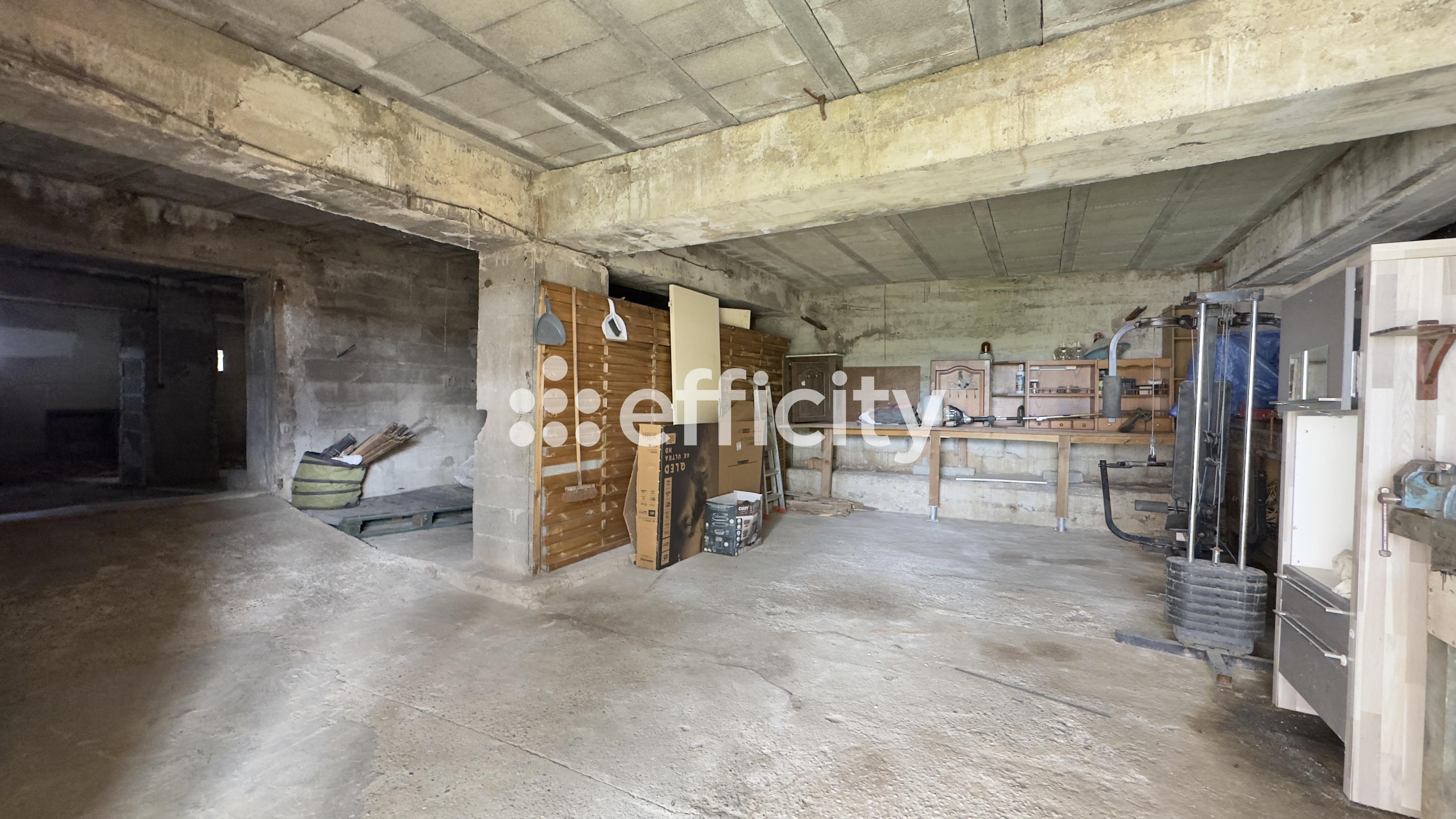 Achat immobilier Maison 8 pièces  150m2 à Saint-Barthélemy-le-Plain (07300) - Photo n°12