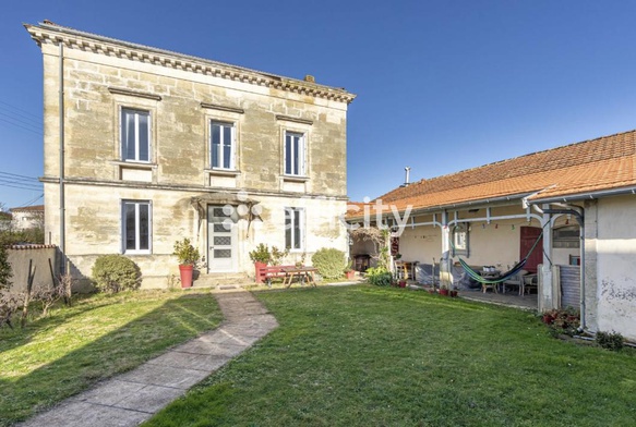 maison 9 pièces - 245m2 à Gujan-Mestras (33470)