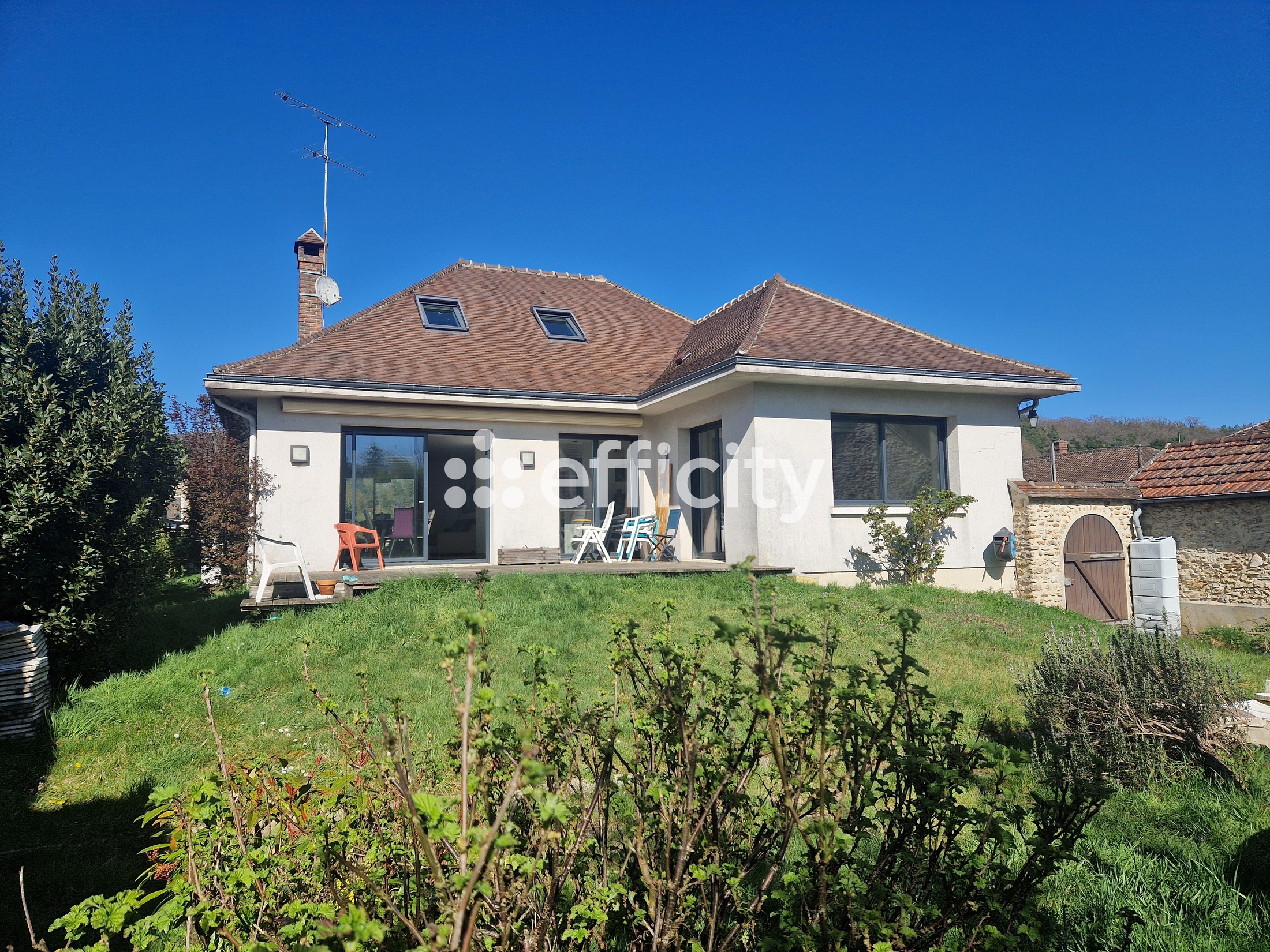 maison 8 pièces - 165m2 à Saint-Léger-en-Yvelines (78610)
