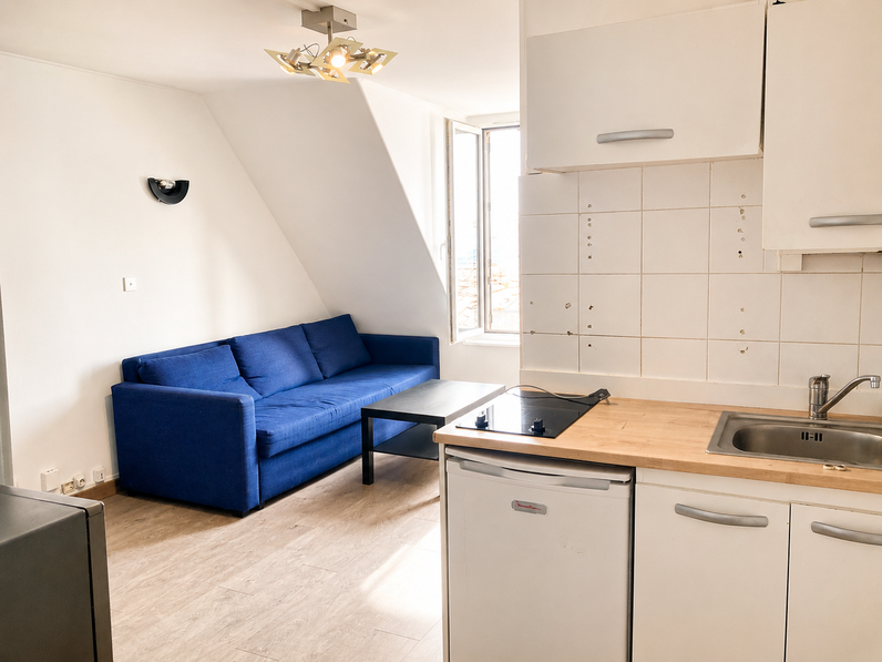 appartement 1 pièces - 18m2 à Paris (75009)
