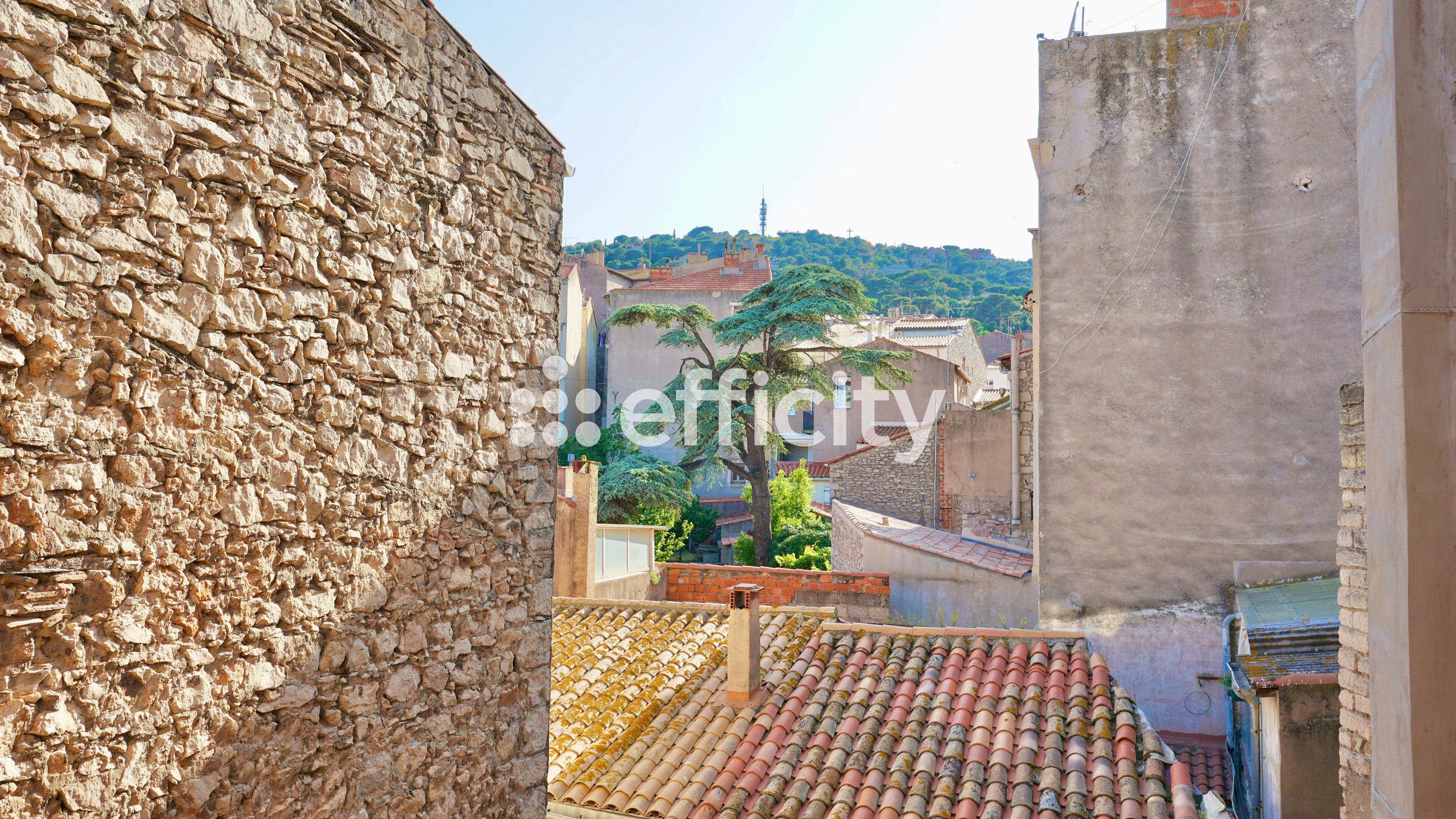 appartement 2 pièces - 38m2 à Sète (34200)