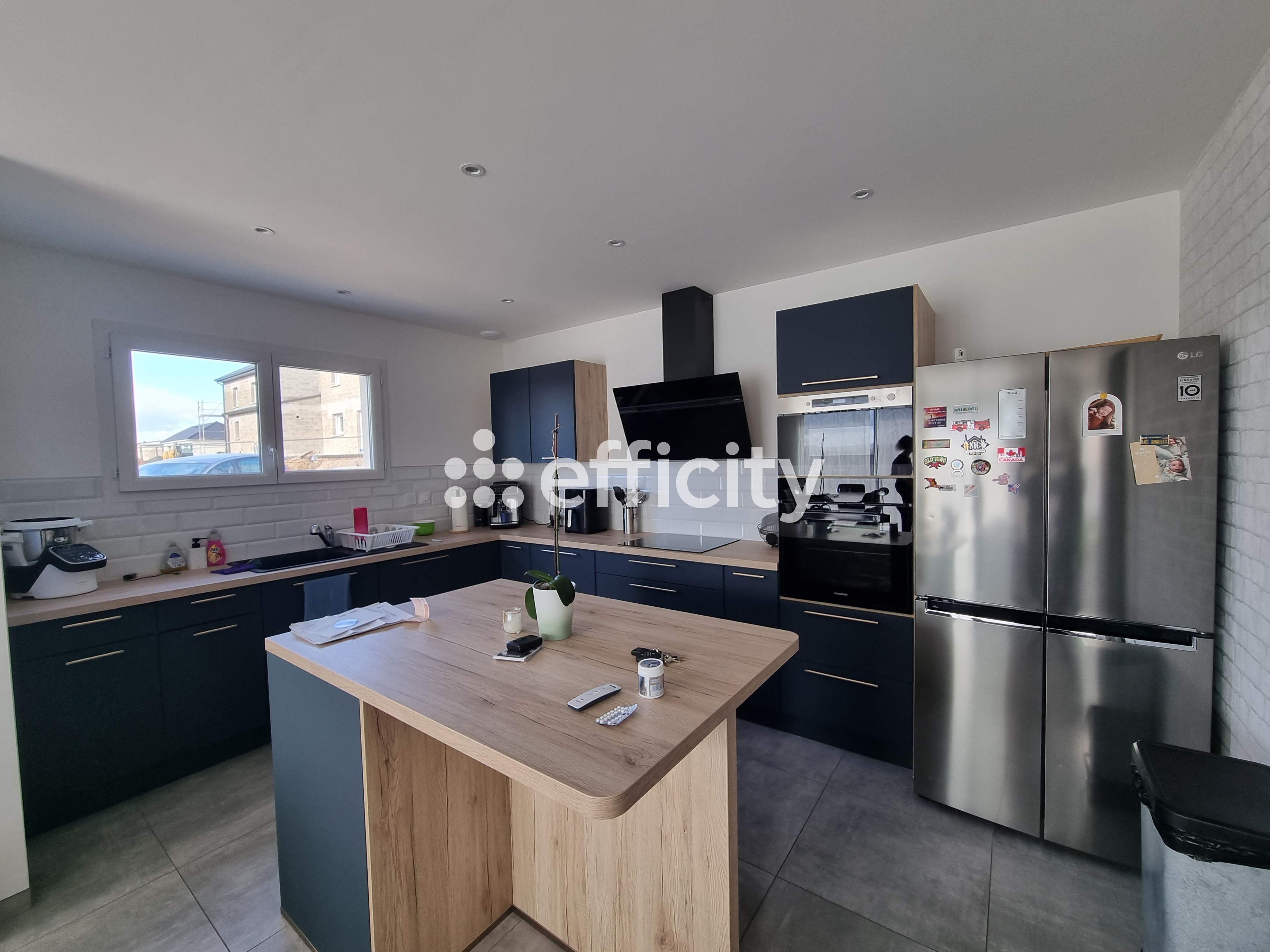 Achat immobilier Maison 5 pièces  80m2 à Saint-Chély-d'Apcher (48200) - Photo n°1