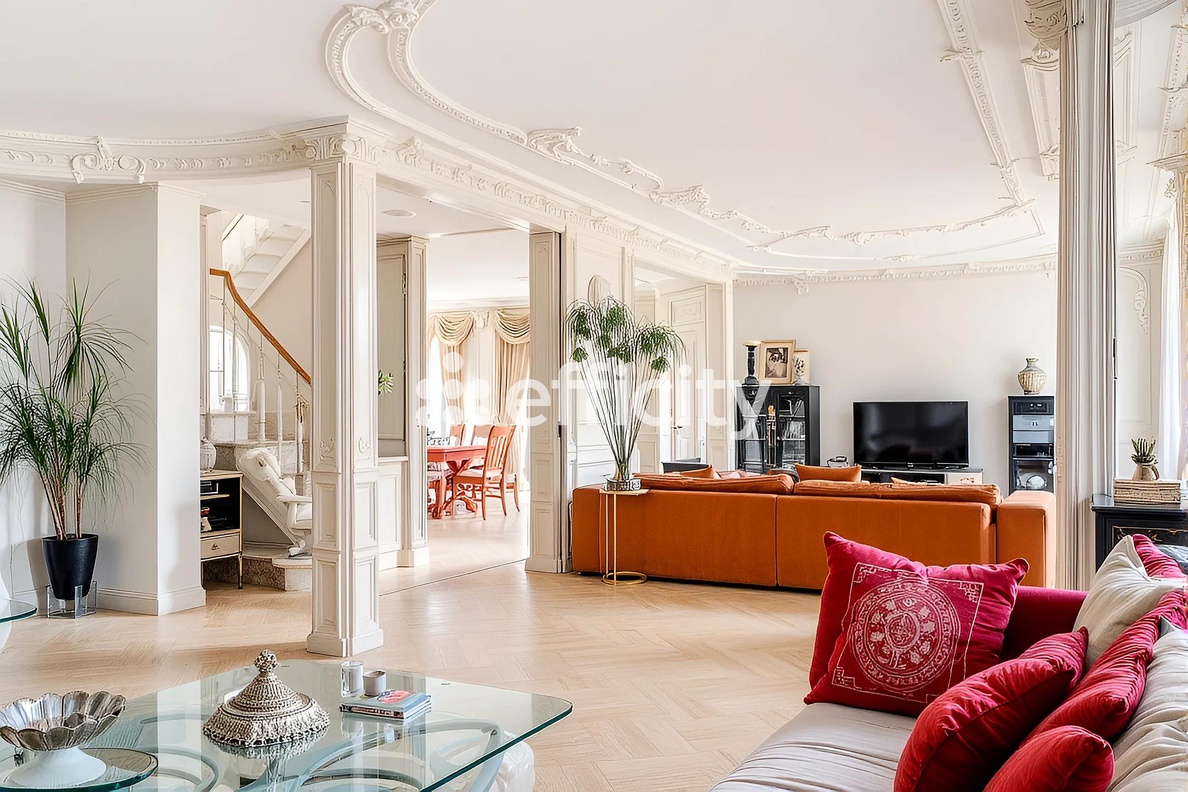 maison 7 pièces - 240m2 à Le Blanc-Mesnil (93700)