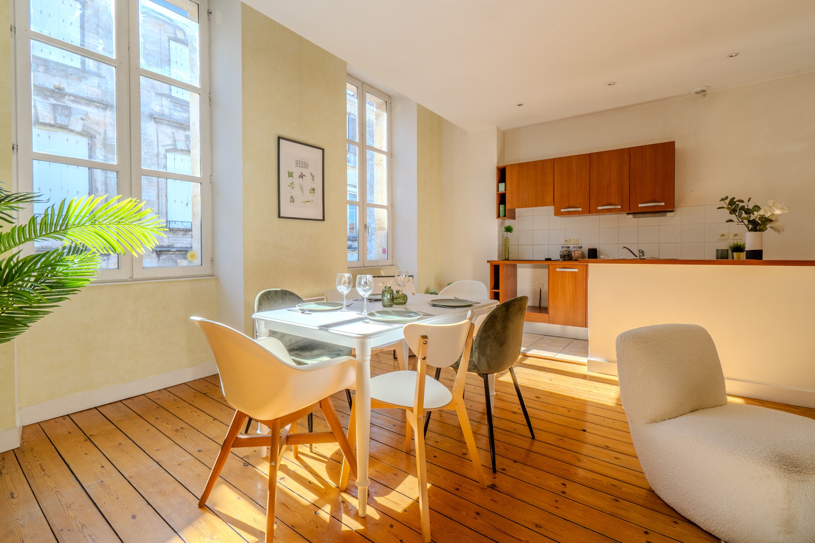 appartement 3 pièces - 93m2 à Bordeaux (33000)