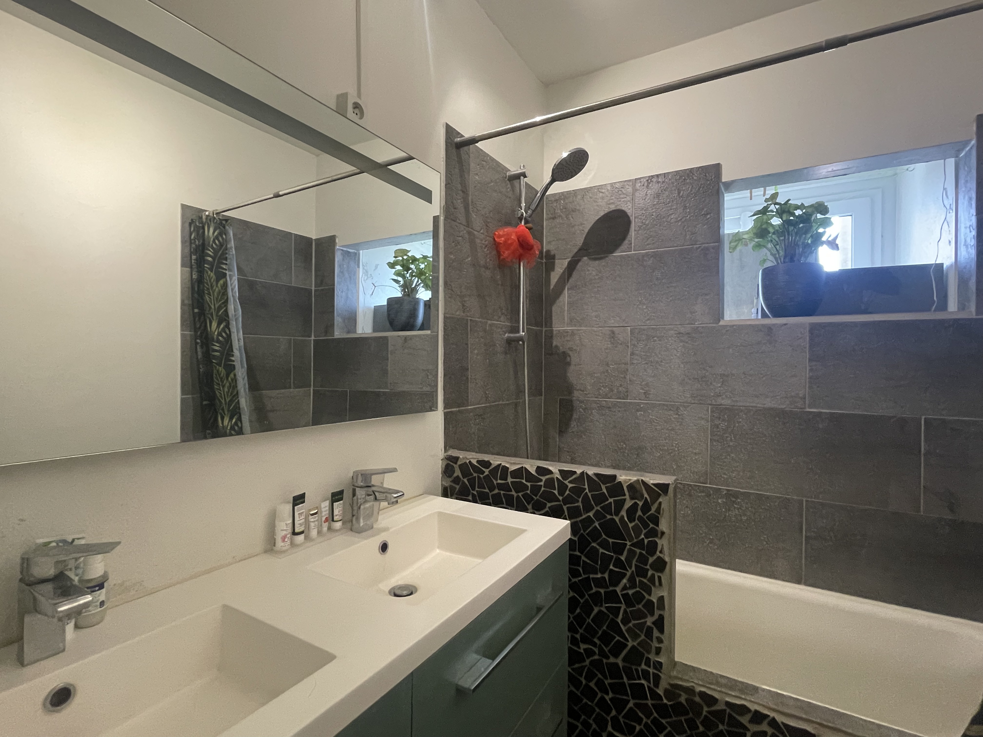 Achat immobilier Appartement 3 pièces  75m2 à Bordeaux (33200) - Photo n°5