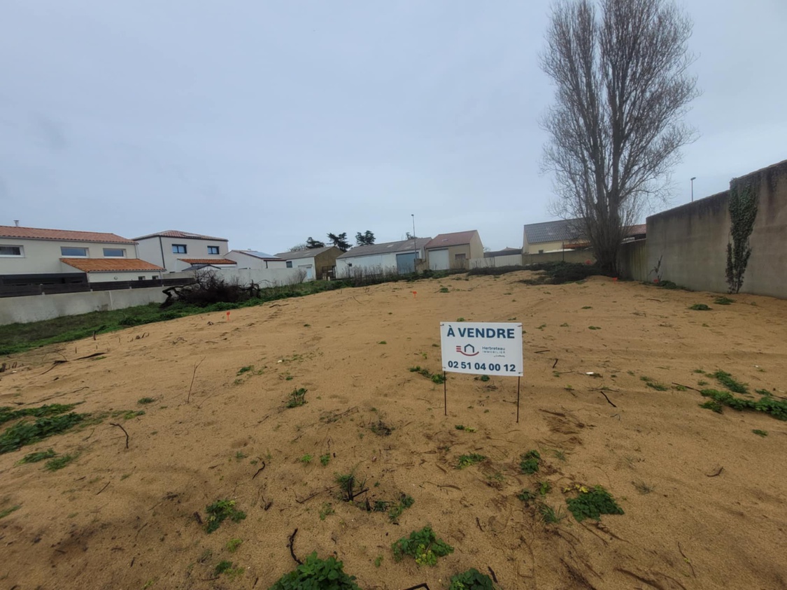 terrain  - 225m2 à Les Sables-d'Olonne (85100)