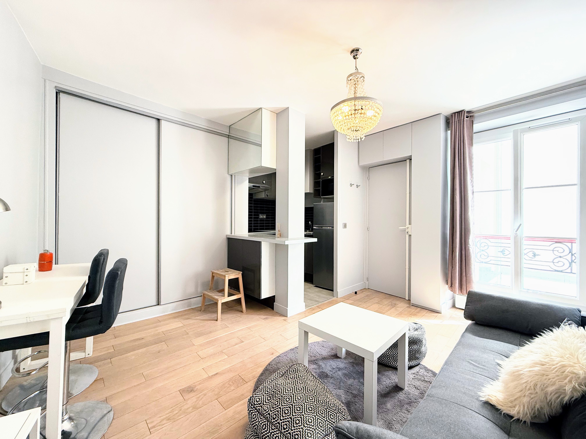 appartement 2 pièces - 30m2 à Paris (75007)