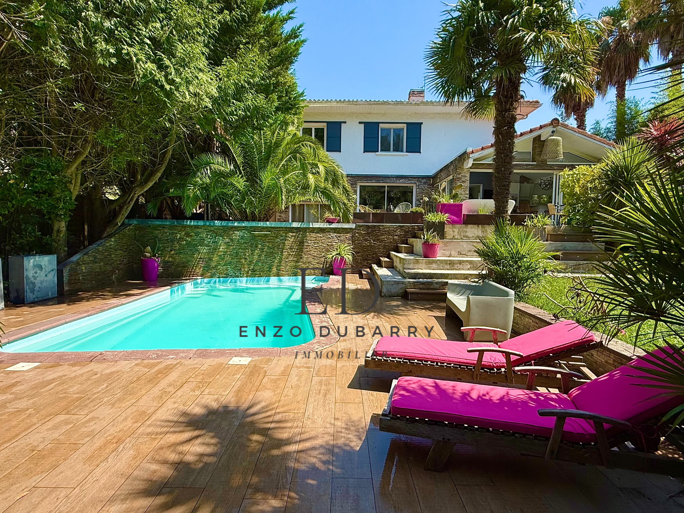 maison 9 pièces - 301m2 à Biarritz (64200)