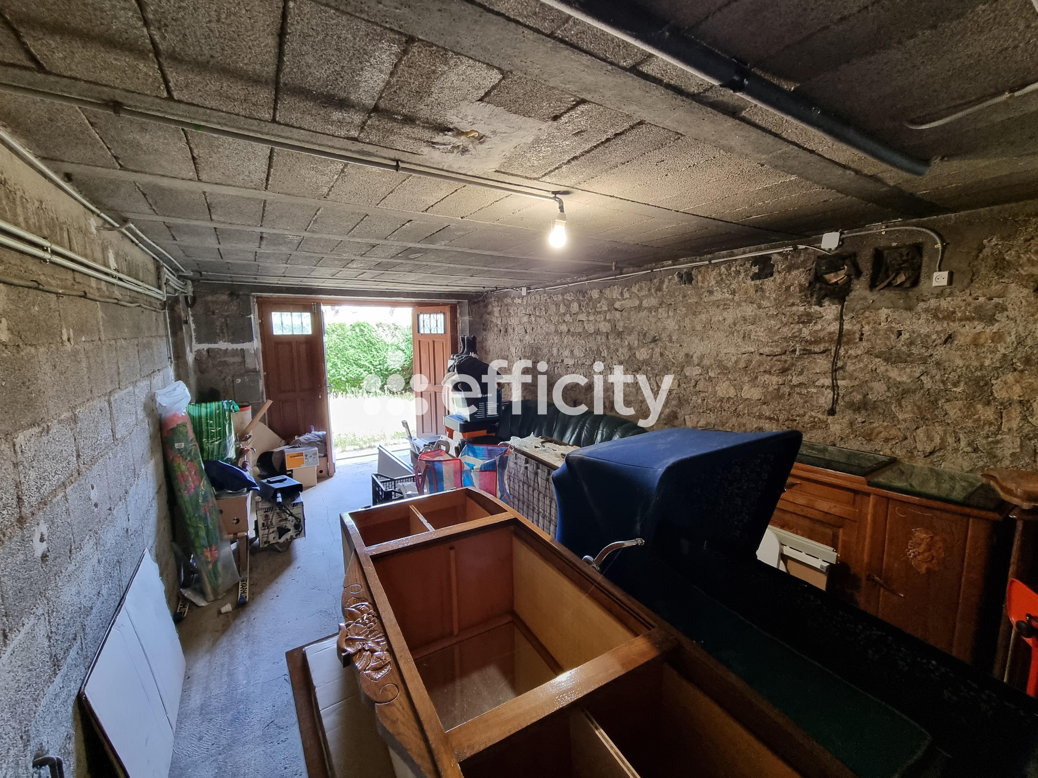 Achat immobilier Maison 9 pièces  126m2 à Saint-Chély-d'Apcher (48200) - Photo n°21