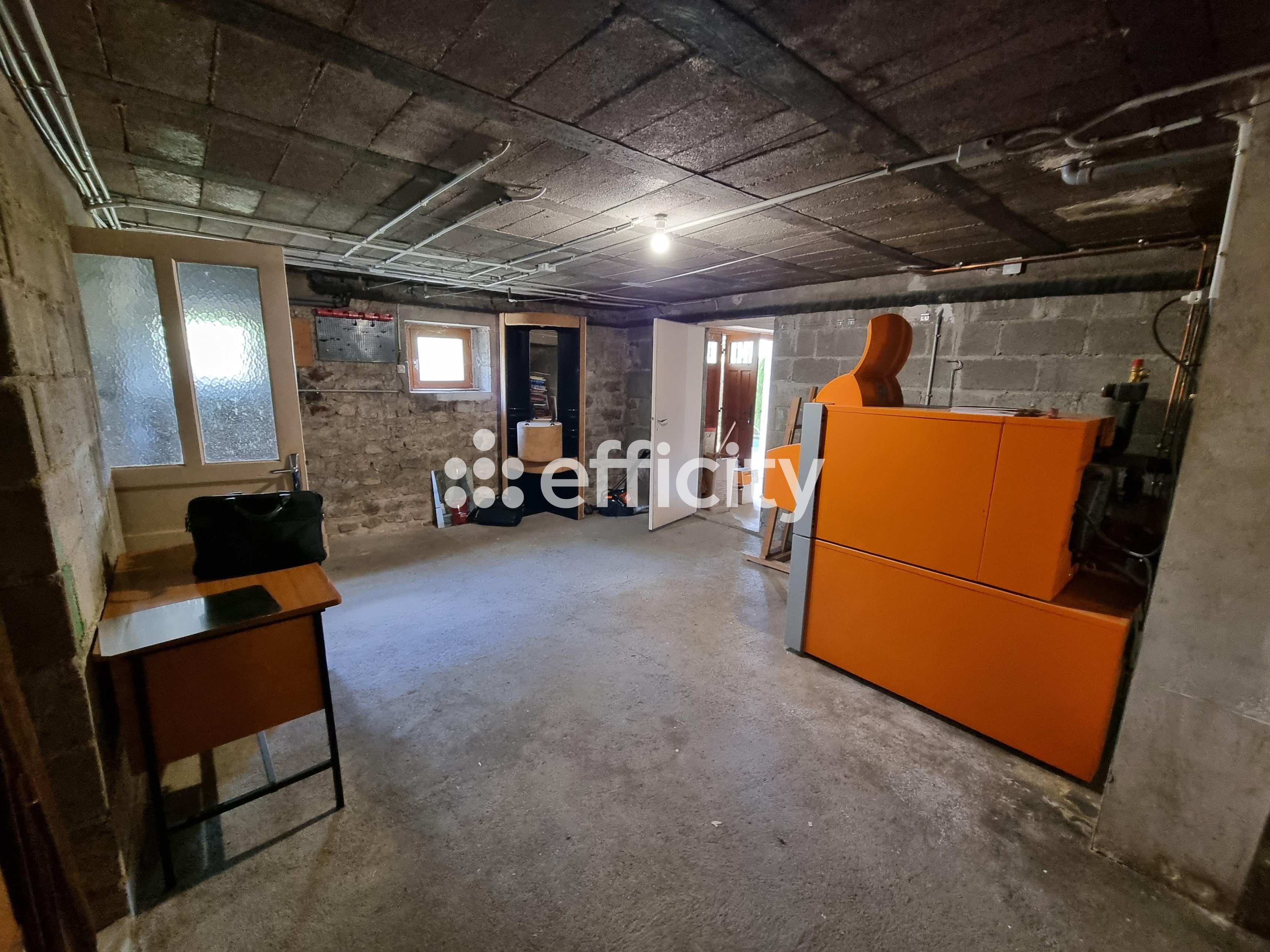 Achat immobilier Maison 9 pièces  126m2 à Saint-Chély-d'Apcher (48200) - Photo n°23