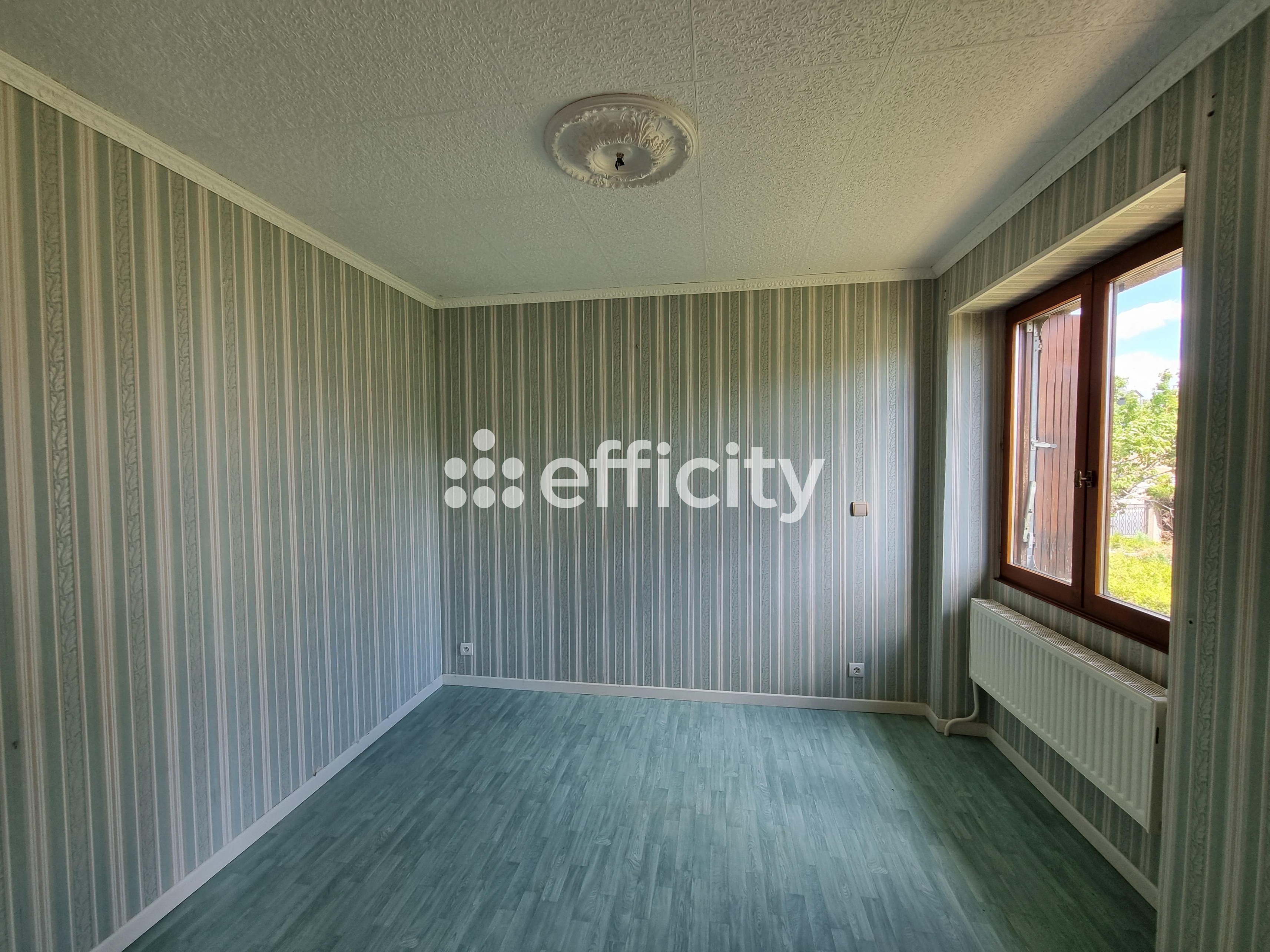 Achat immobilier Maison 9 pièces  126m2 à Saint-Chély-d'Apcher (48200) - Photo n°9