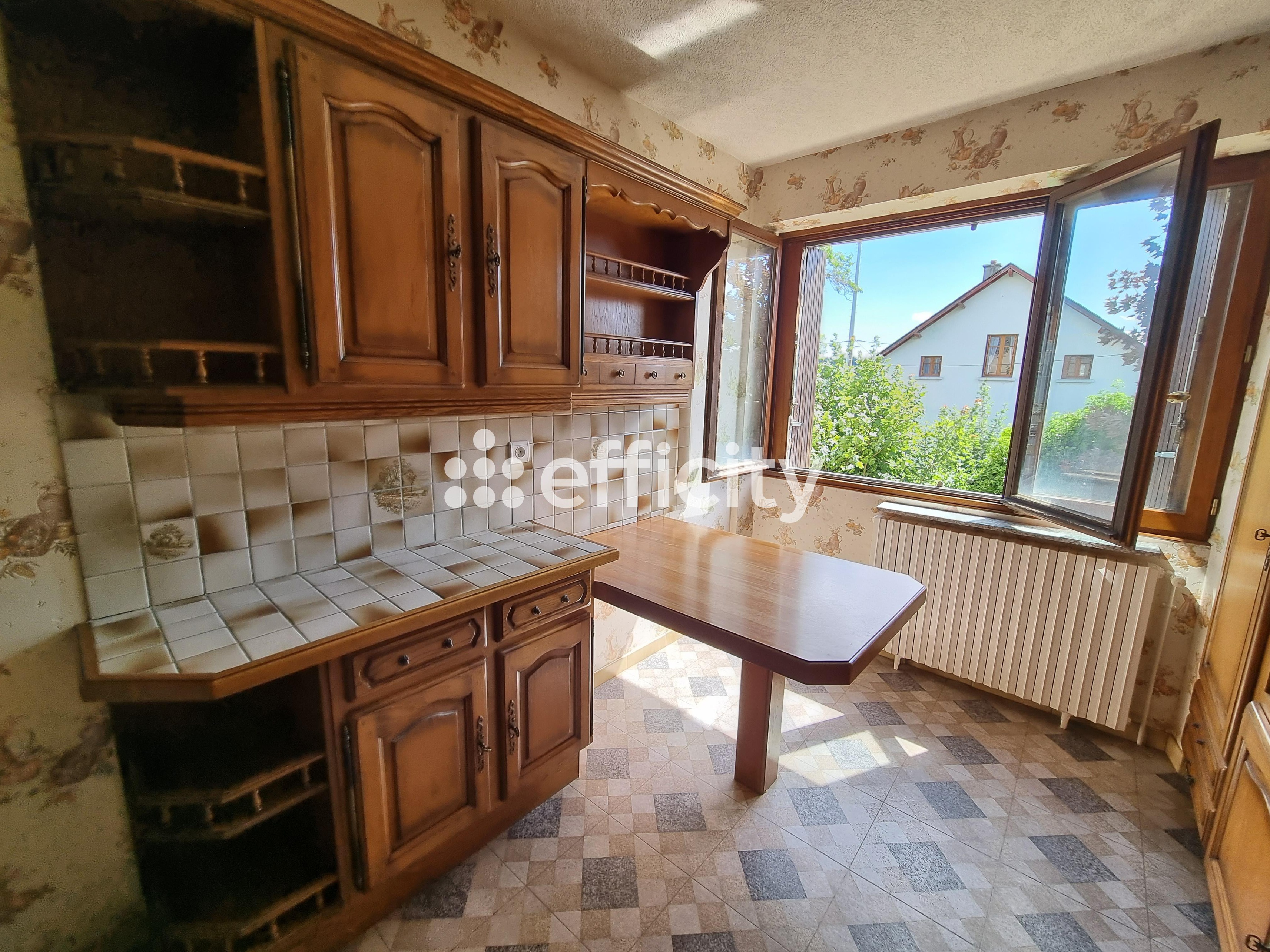 Achat immobilier Maison 9 pièces  126m2 à Saint-Chély-d'Apcher (48200) - Photo n°5