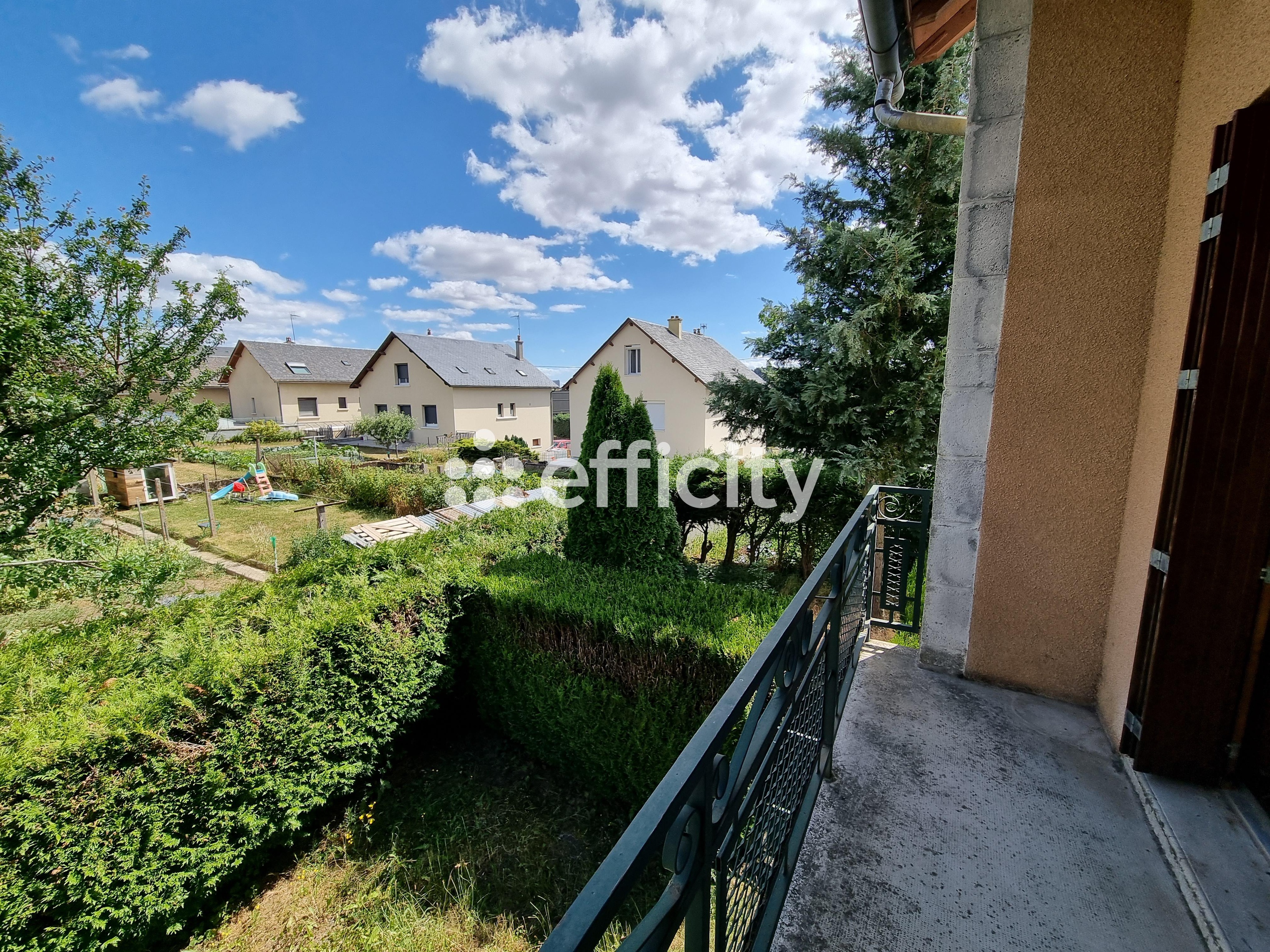Achat immobilier Maison 9 pièces  126m2 à Saint-Chély-d'Apcher (48200) - Photo n°20