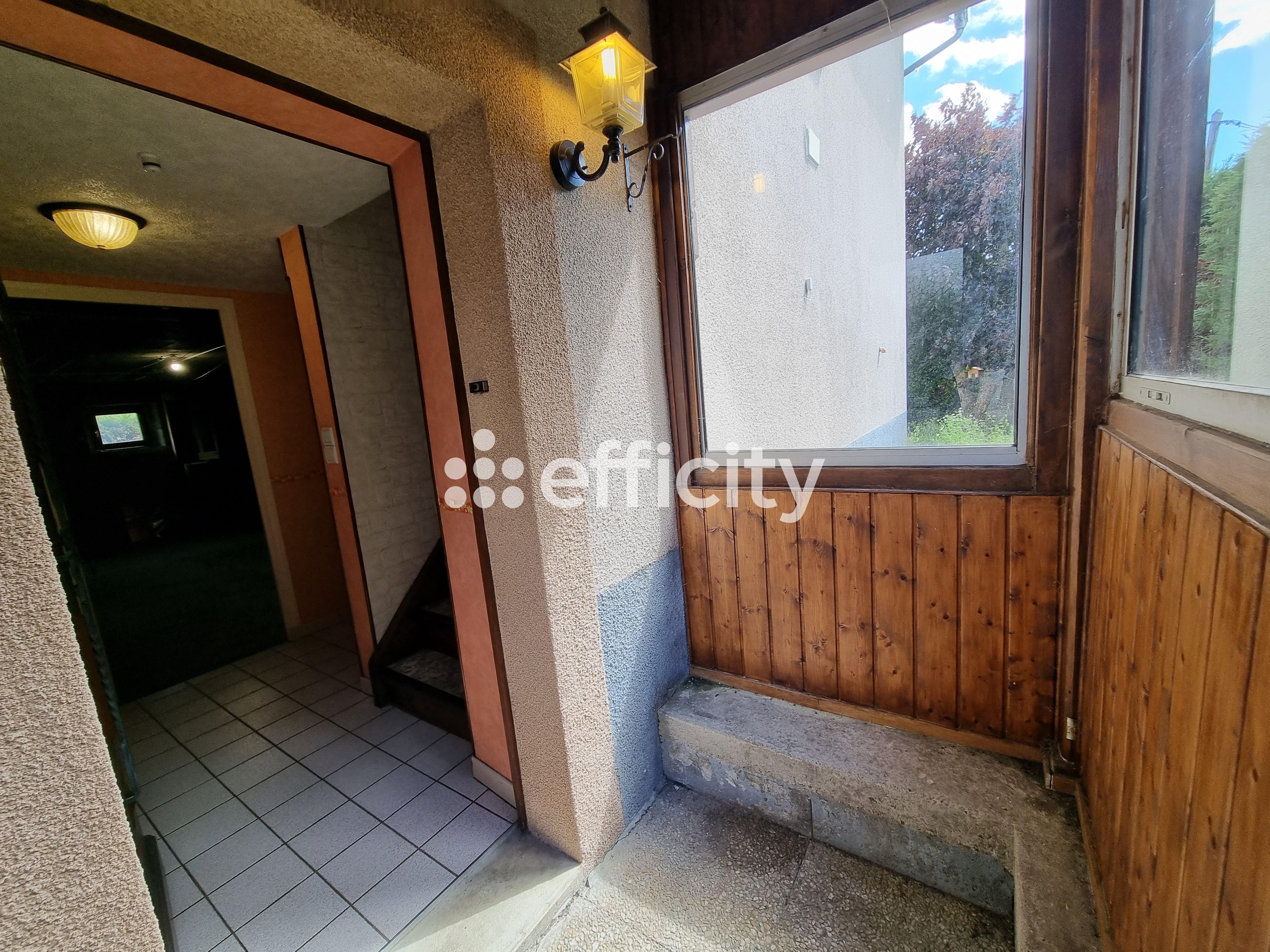 Achat immobilier Maison 9 pièces  126m2 à Saint-Chély-d'Apcher (48200) - Photo n°4