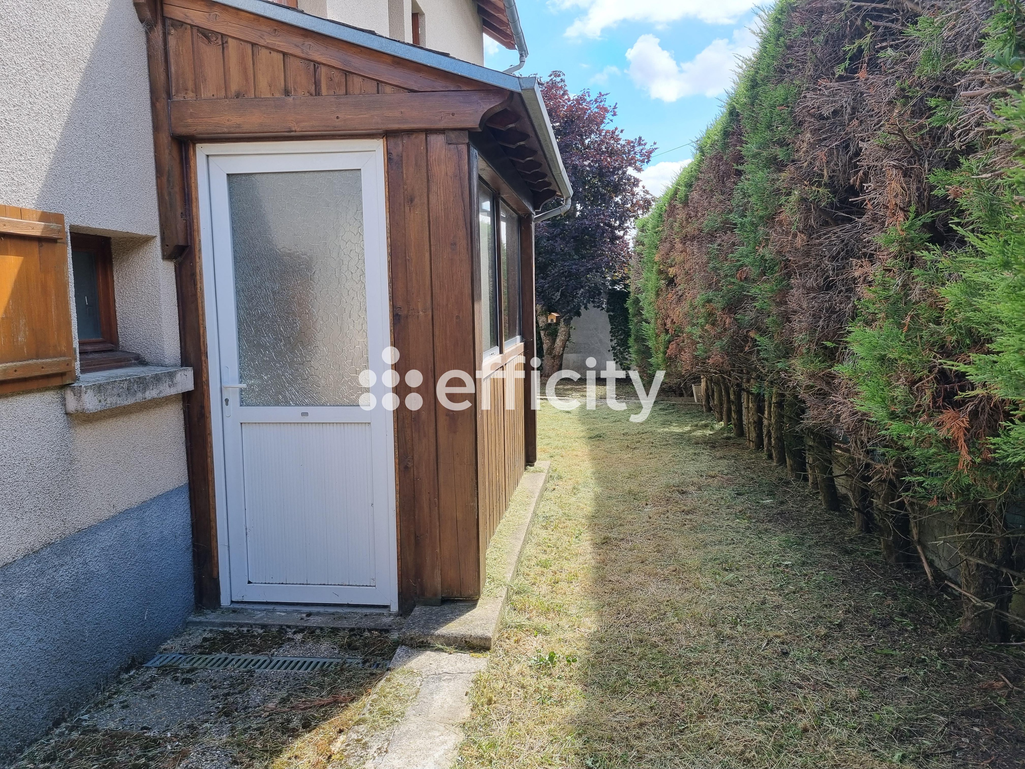 Achat immobilier Maison 9 pièces  126m2 à Saint-Chély-d'Apcher (48200) - Photo n°28