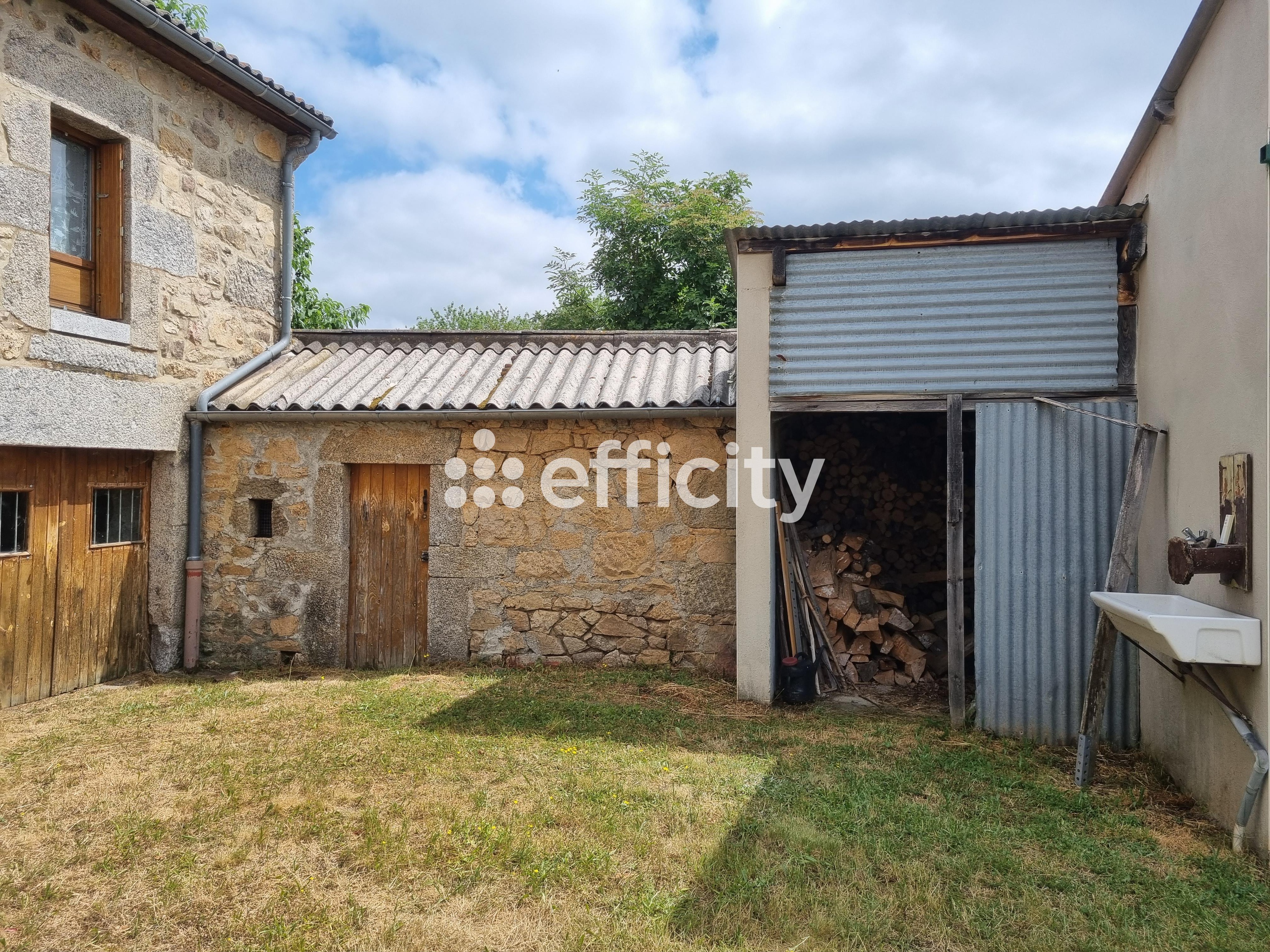 Achat immobilier Maison 10 pièces  141m2 à Saint-Alban-sur-Limagnole (48120) - Photo n°29
