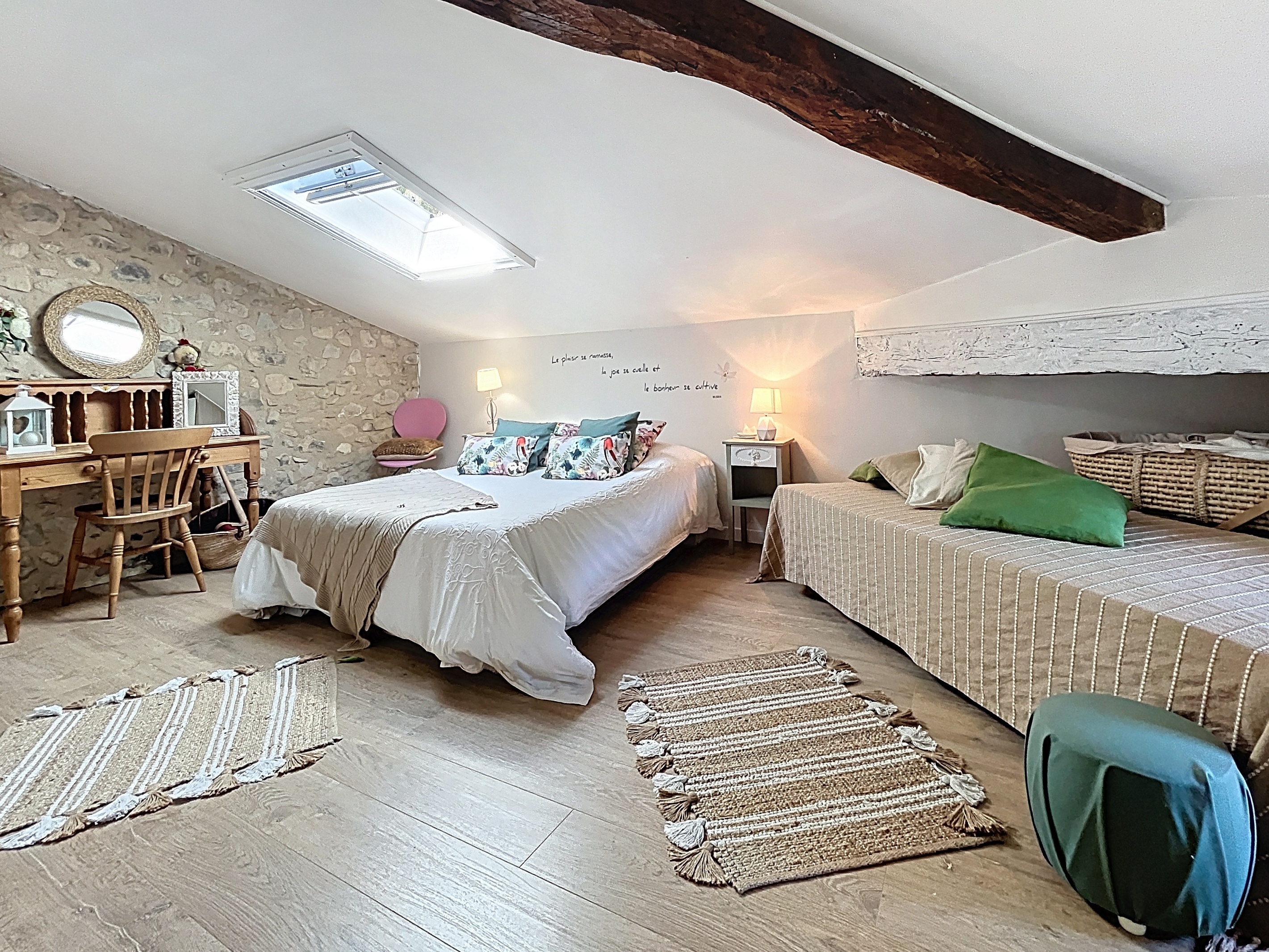 Achat immobilier Maison 9 pièces  271m2 à Mirmande (26270) - Photo n°13