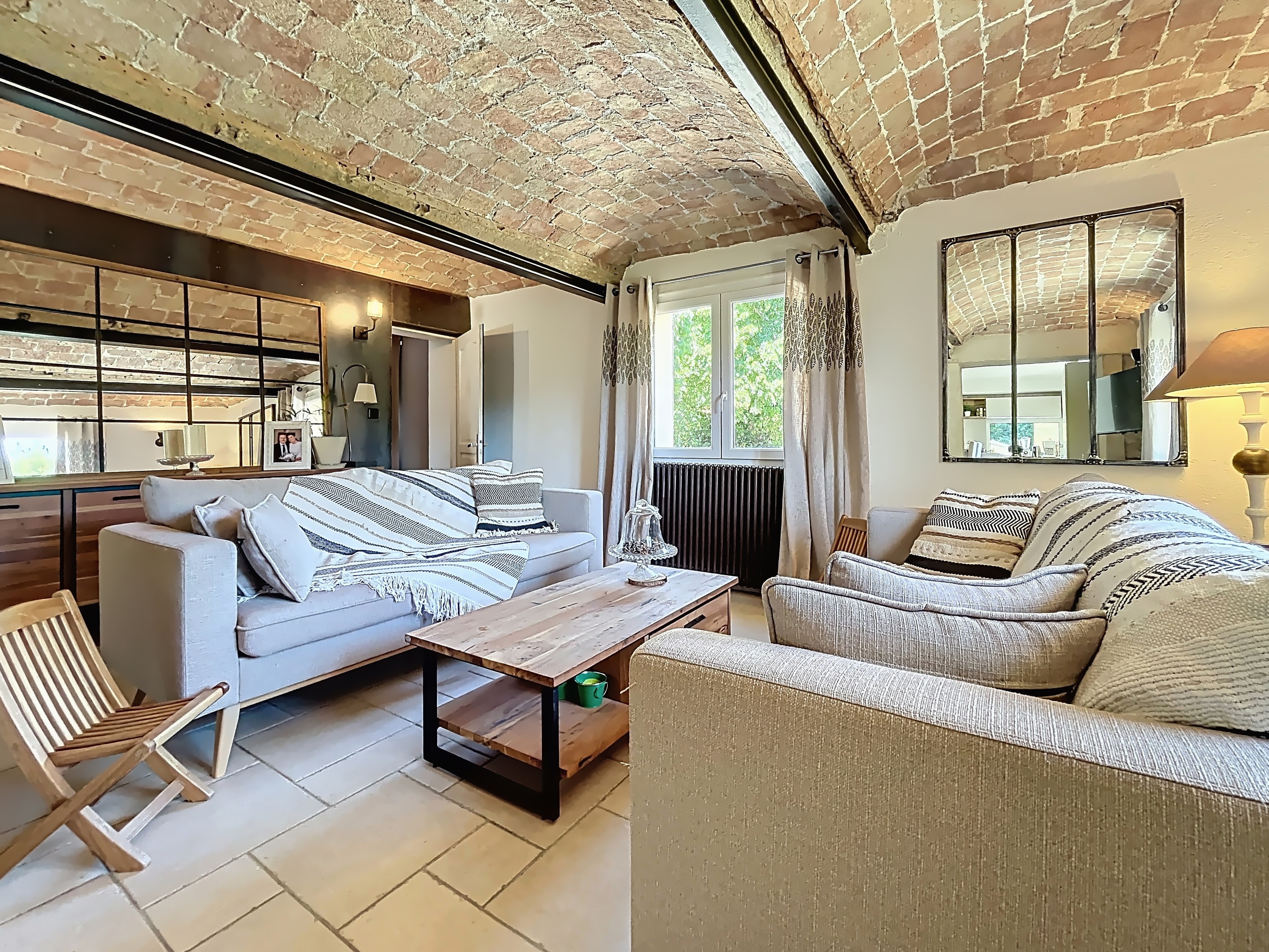 Achat immobilier Maison 9 pièces  271m2 à Mirmande (26270) - Photo n°5