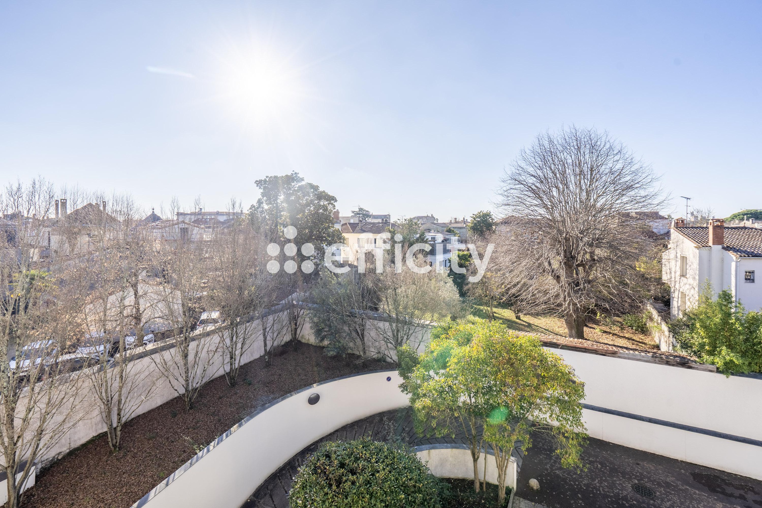 Achat immobilier Appartement 2 pièces  49m2 à Bordeaux (33000) - Photo n°5