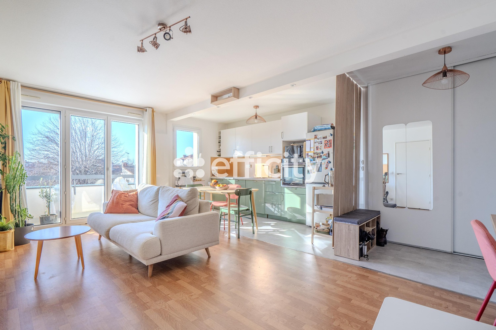 appartement 2 pièces - 49m2 à Bordeaux (33000)