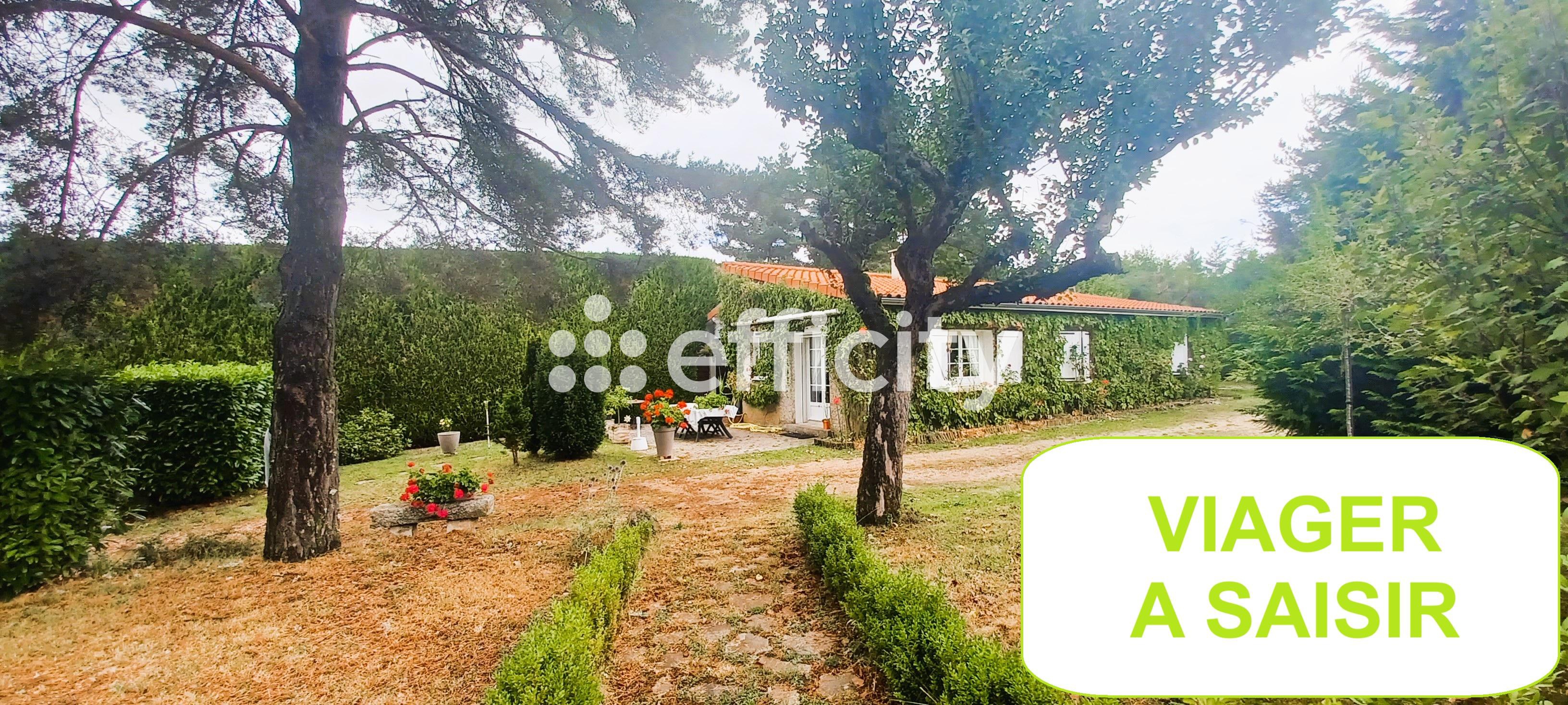 Maison 5 pièces 87 m² · à Anglards-de-Saint-Flour · 87 m² · 60 500 €